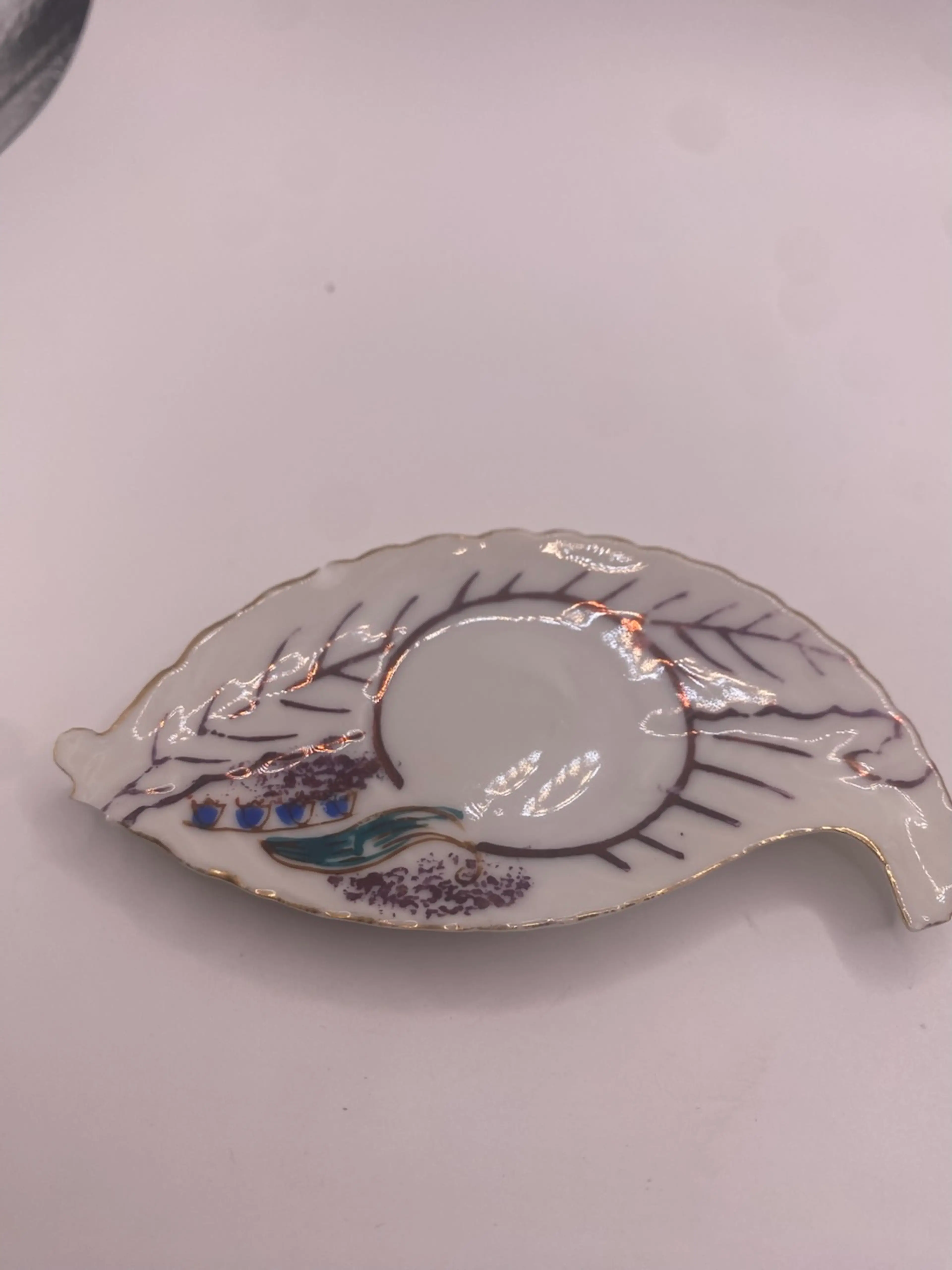 Image 3 of 6