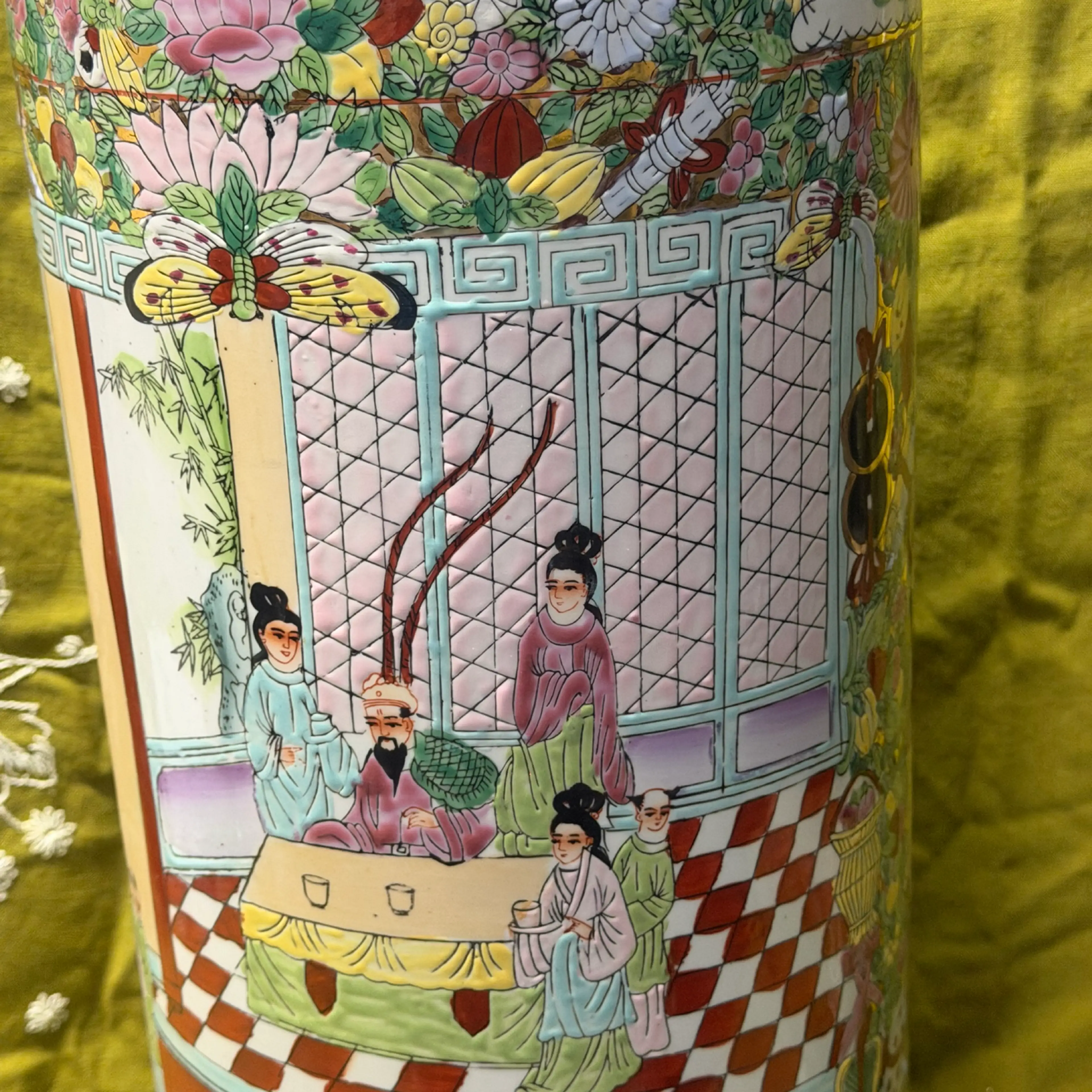 Image 2 of 7