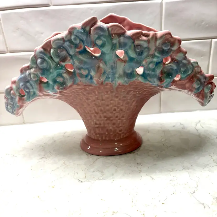 Vintage 1940s Royal Haeger Fan Vase Pink Blue Flower Basket Planter R386 USA