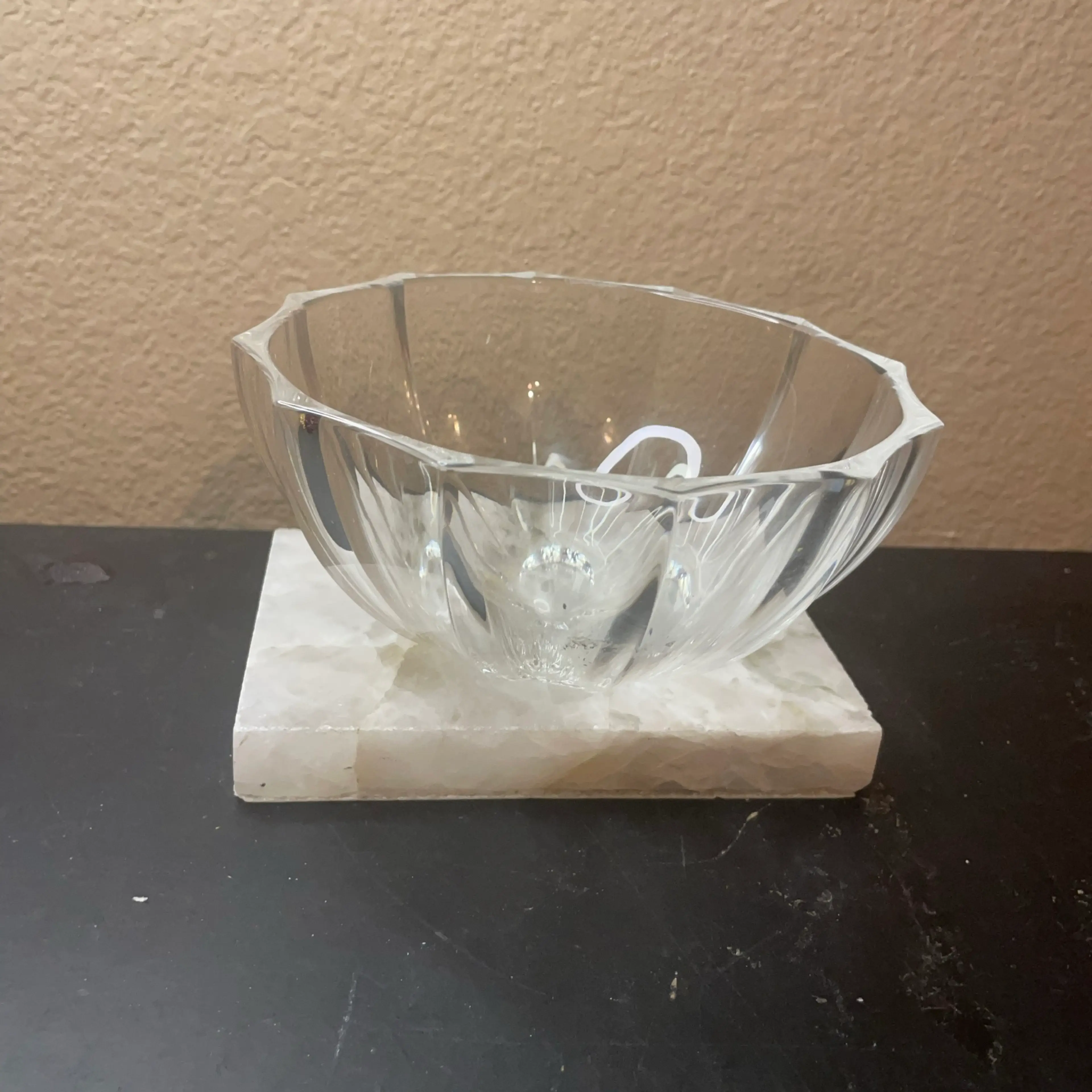 Image 4 of 6