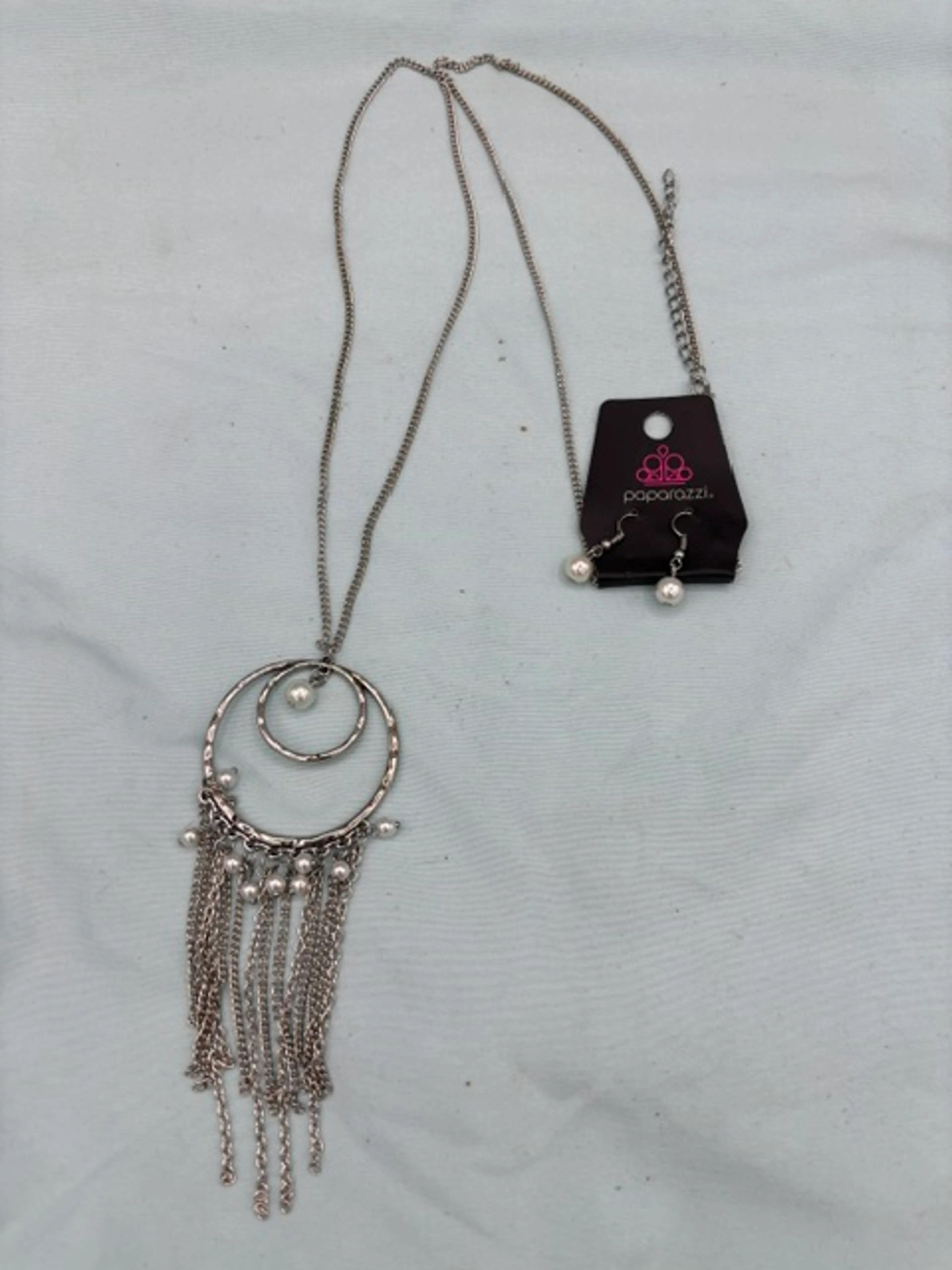 Image 3 of 4