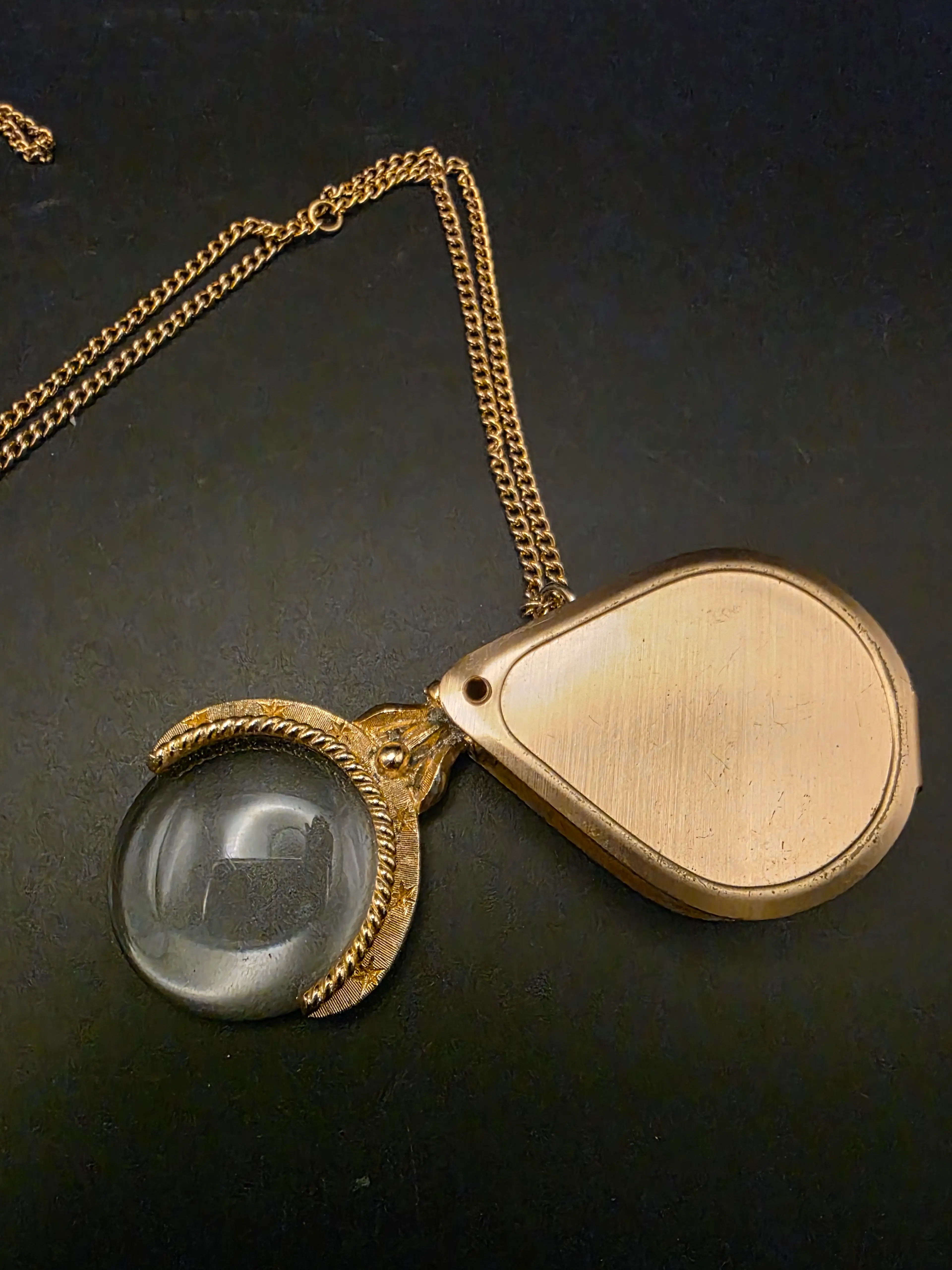 Image 2 of 4