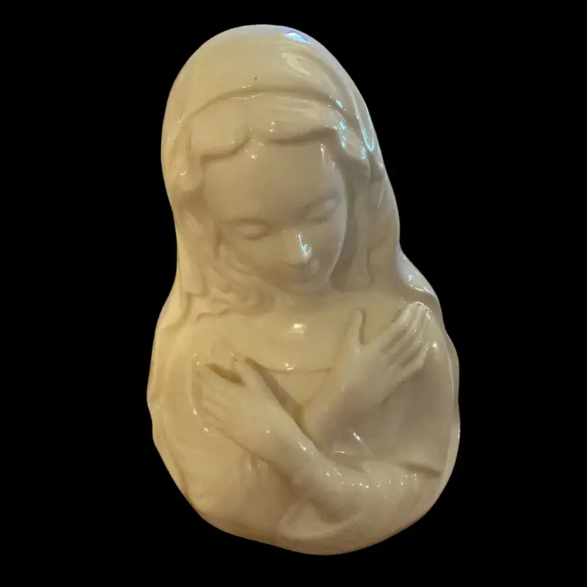 Rueben’s Original Madonna Crossed Arms Vase Bust Planter