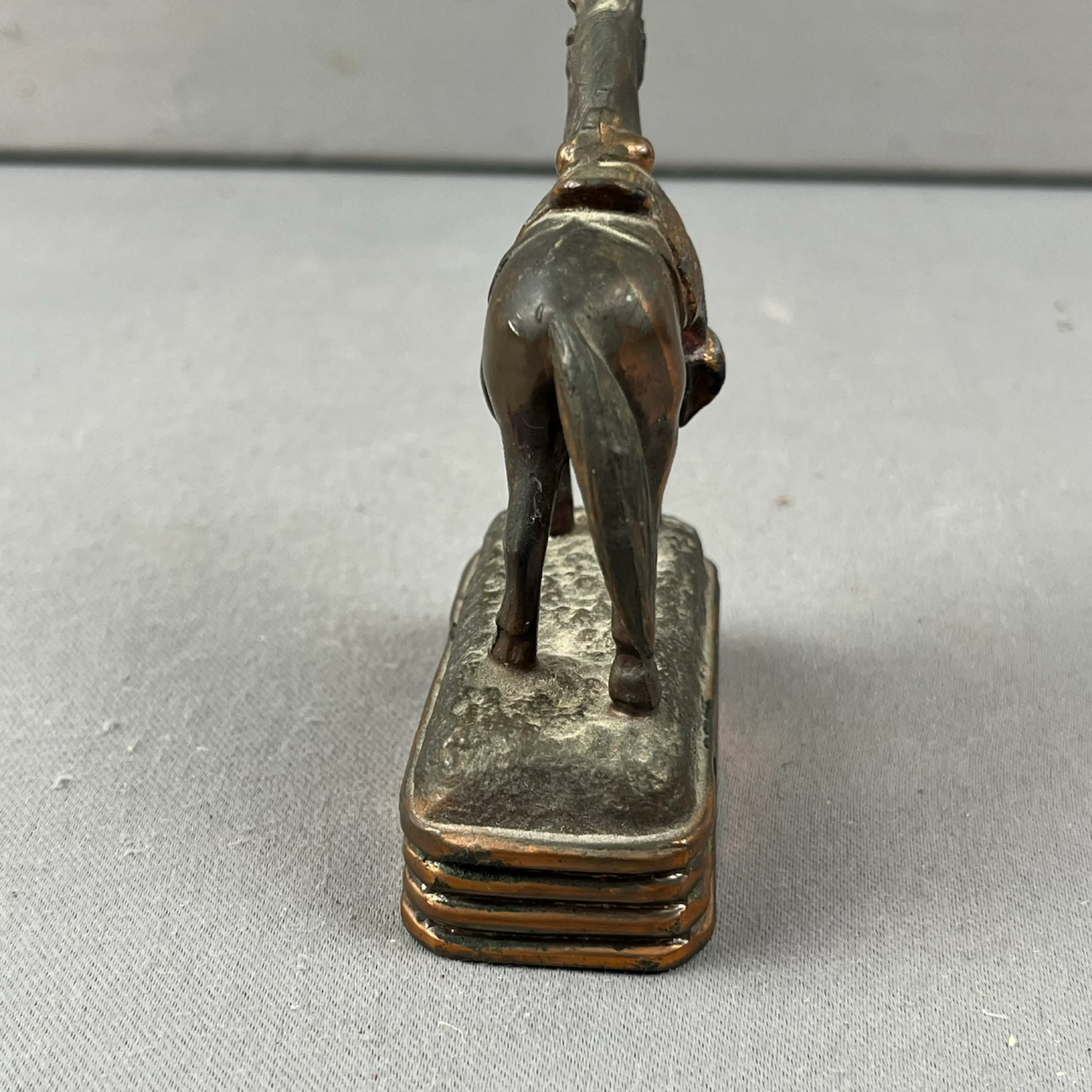 Image 4 of 7