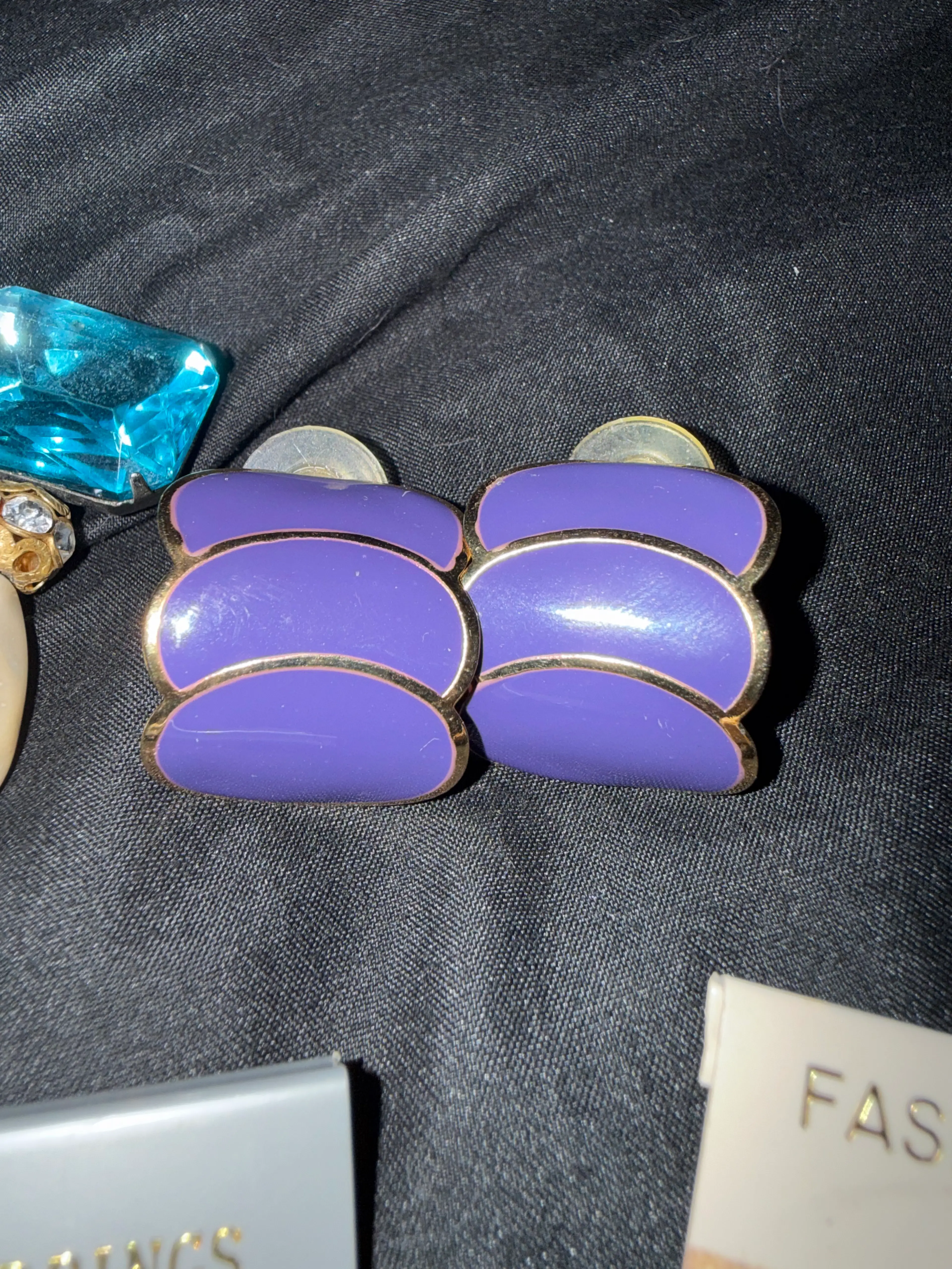 Image 5 of 6