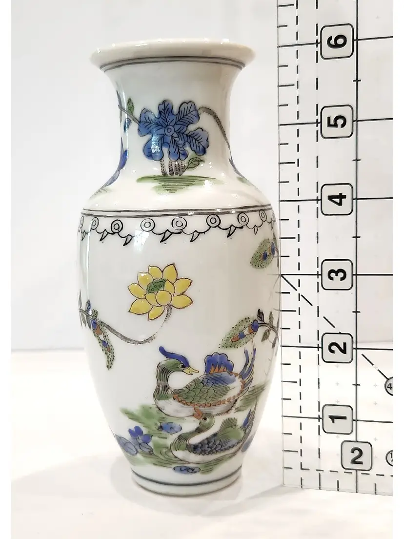 Vintage Japanese Canton Ware Porcelain Vase Mandarin Ducks Lotus Blossoms