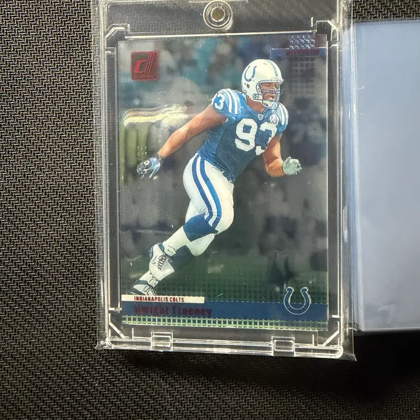 2024 Donnie’s Clearly Dwight Freeney Red /99 + Mag & Bag