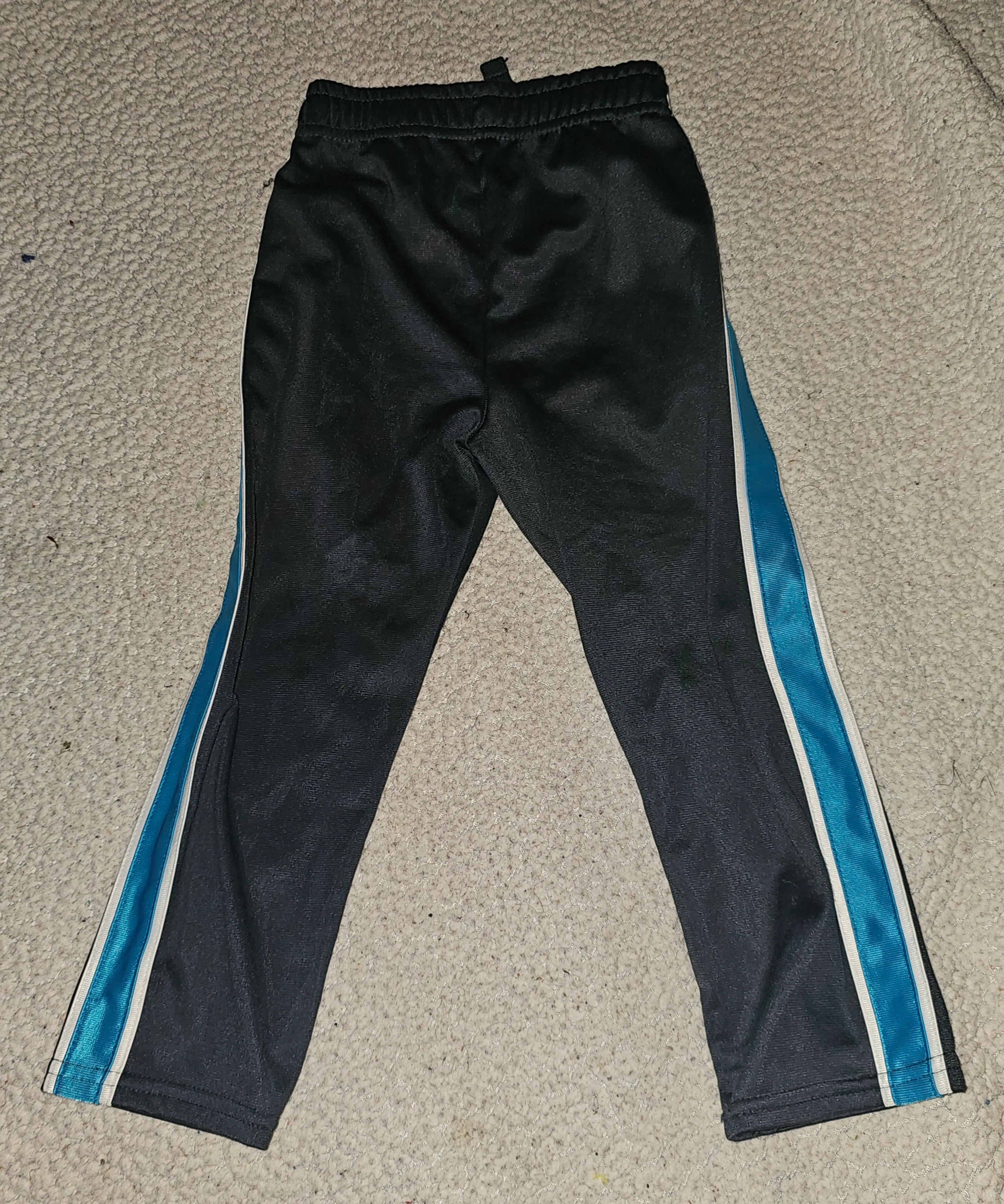 Image 2 of 4