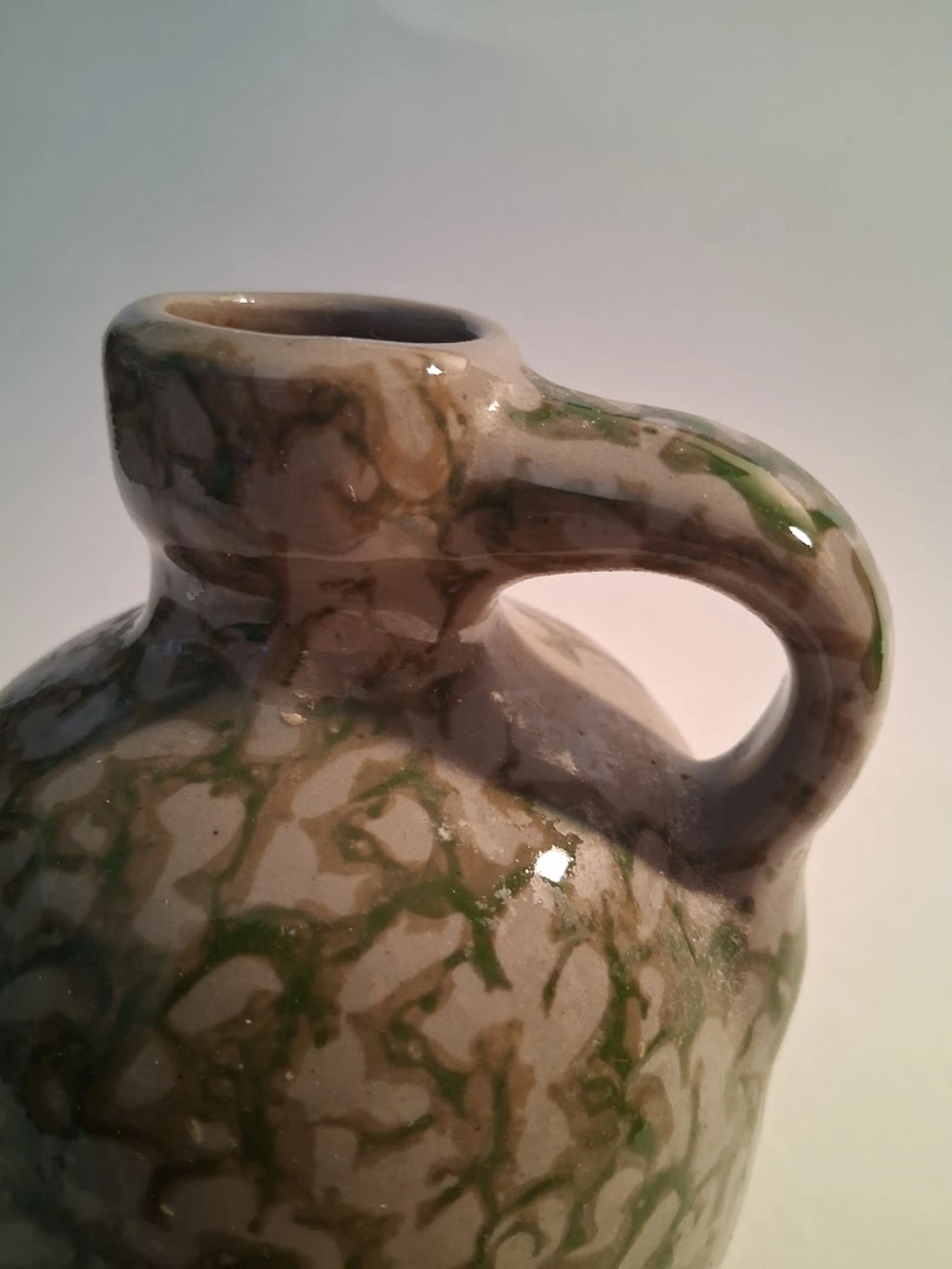 Image 2 of 7