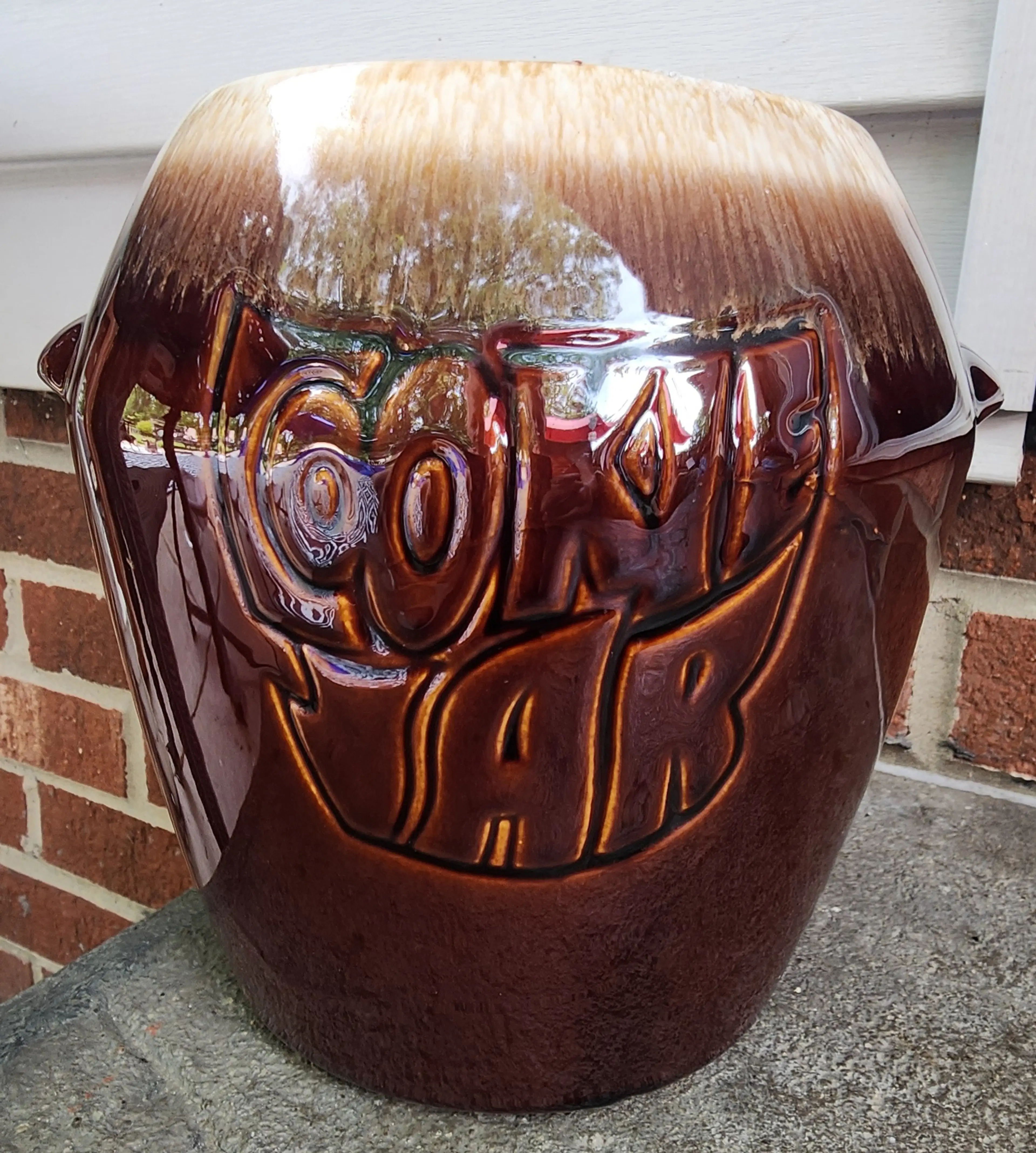 Image 2 of 7