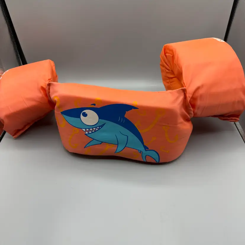 Puddle Jumper Child Type V Personal Flotation Device with Shark Design