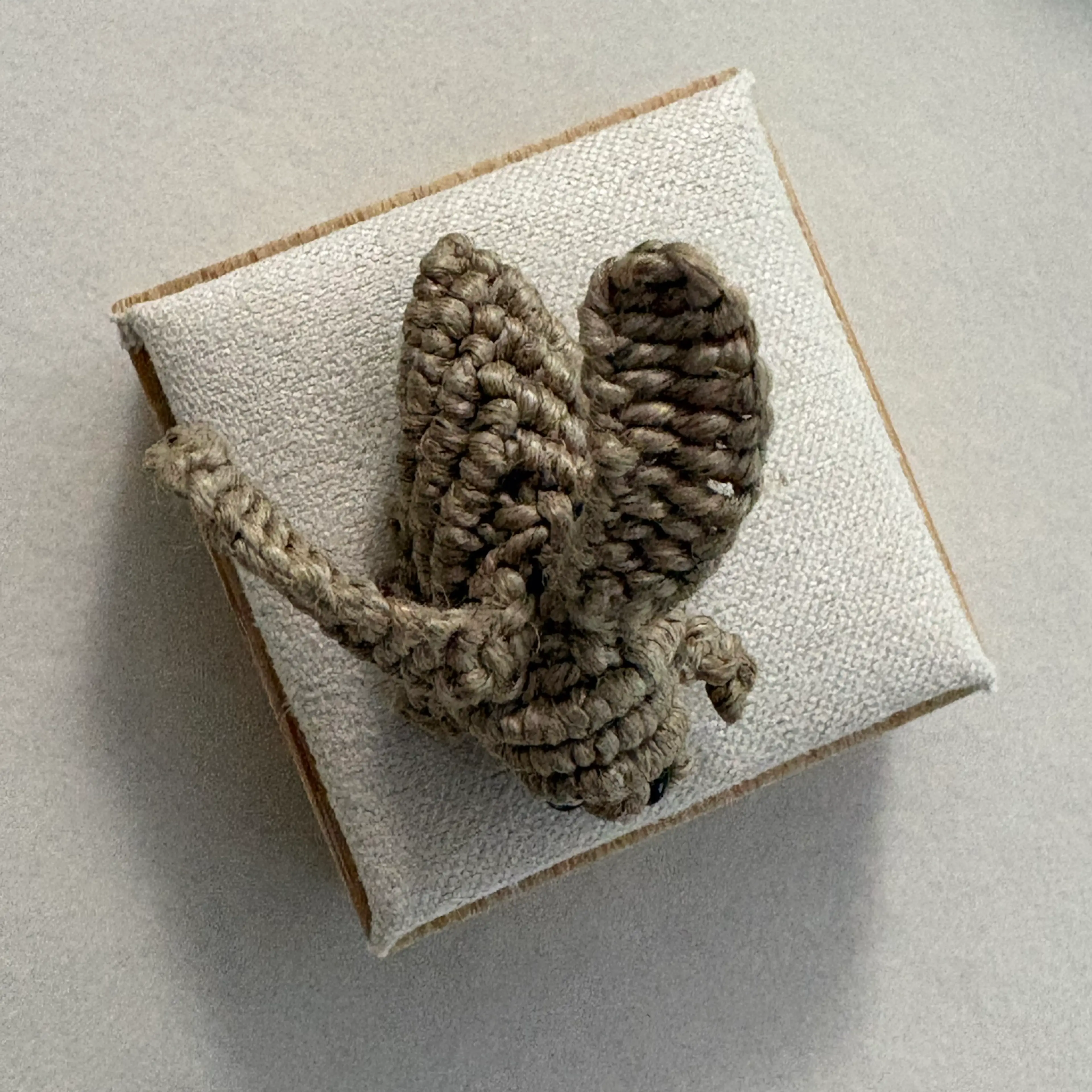 Image 2 of 6