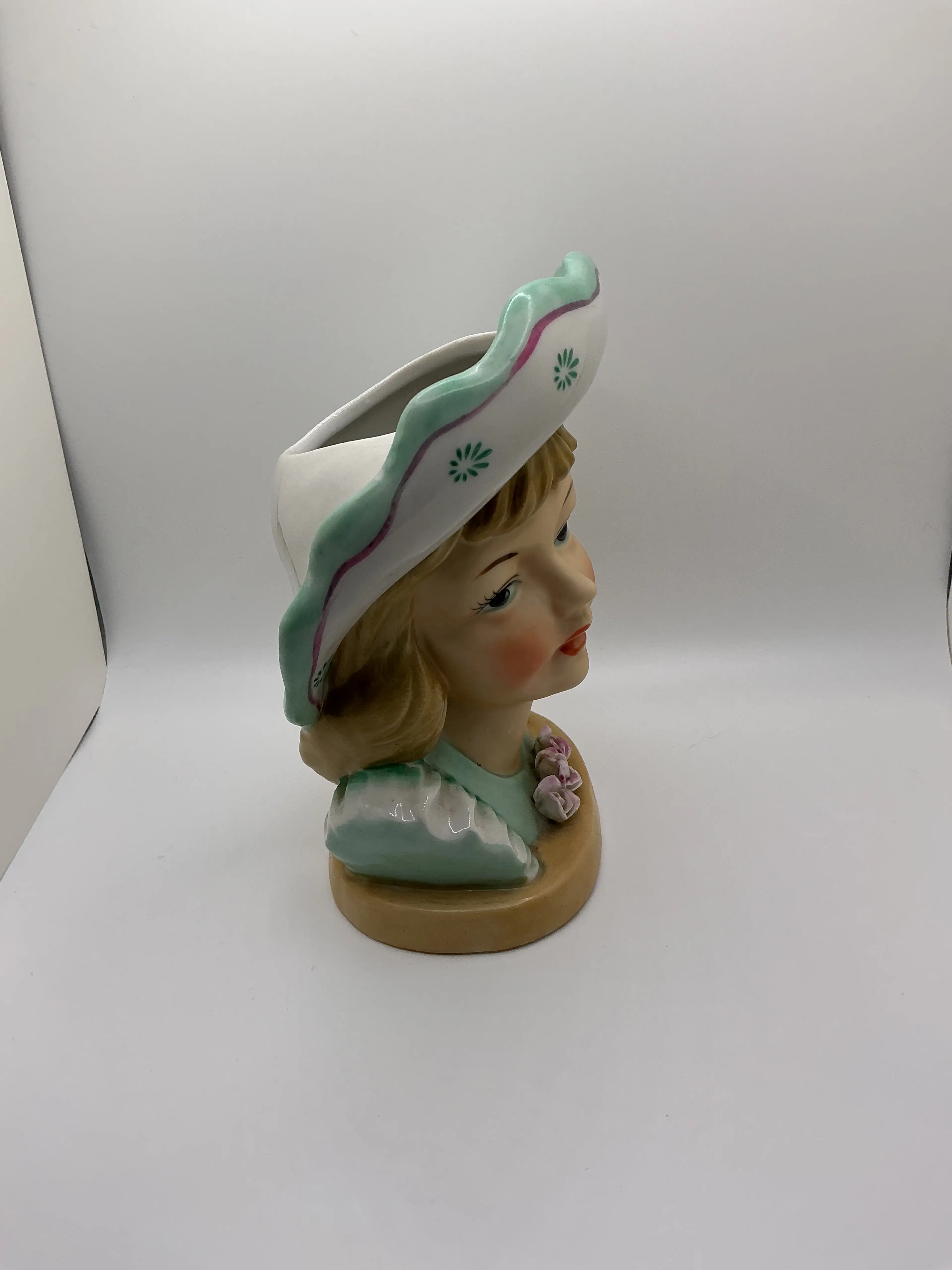Image 3 of 5