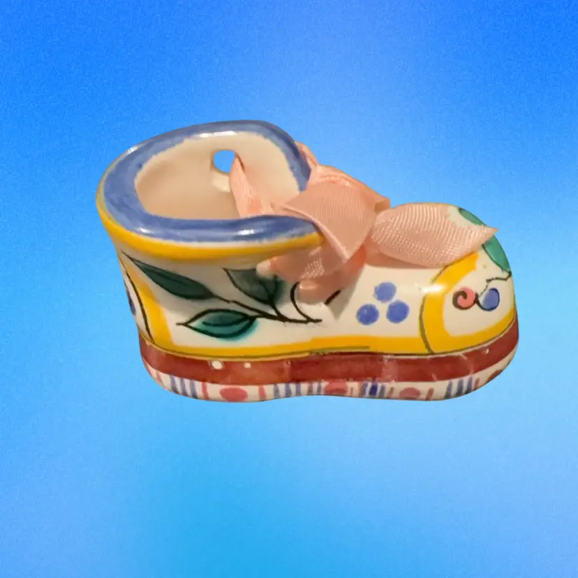 #18 Hand Painted Porcelain Mini Shoe With Ribbon