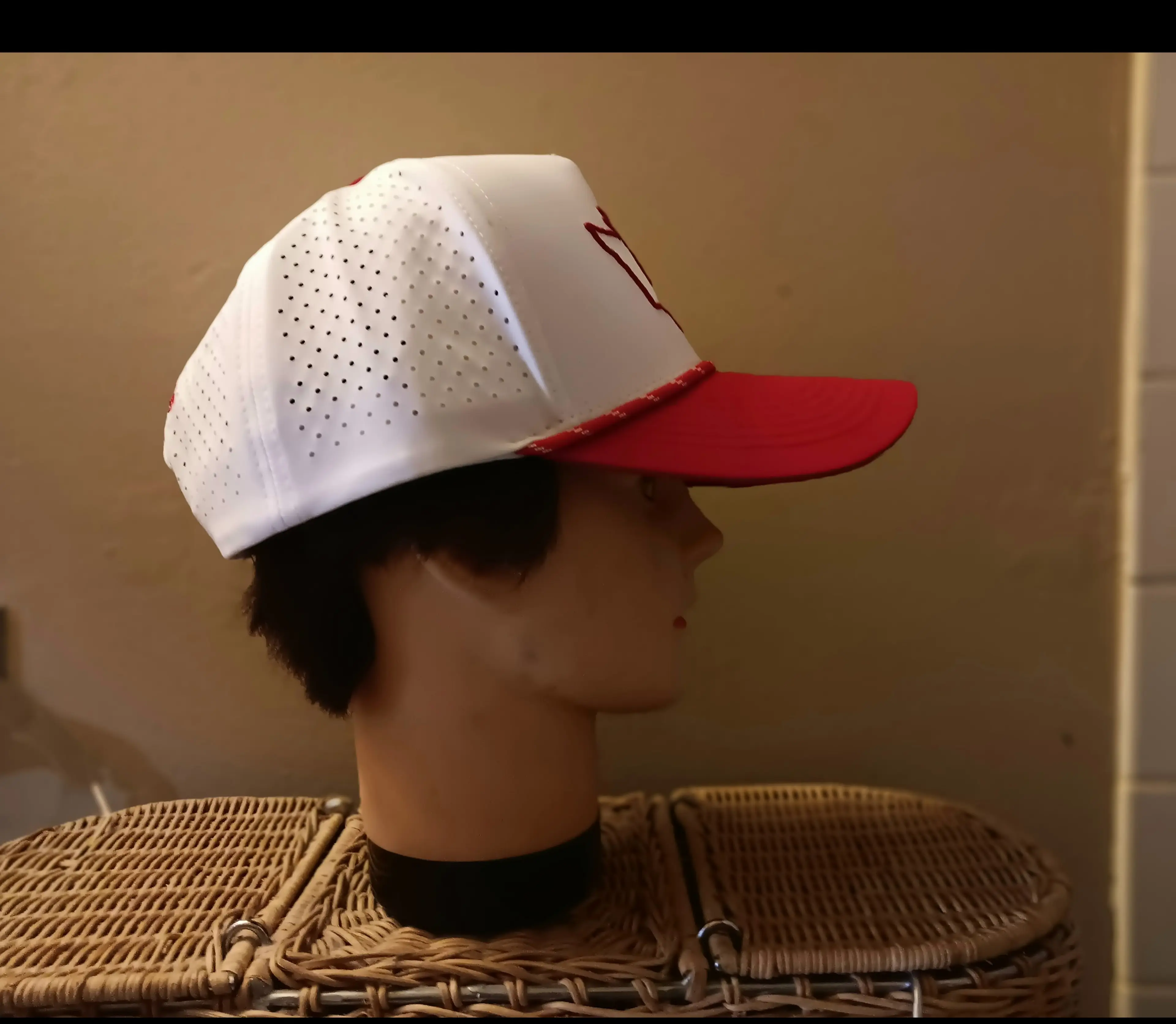 Image 4 of 7