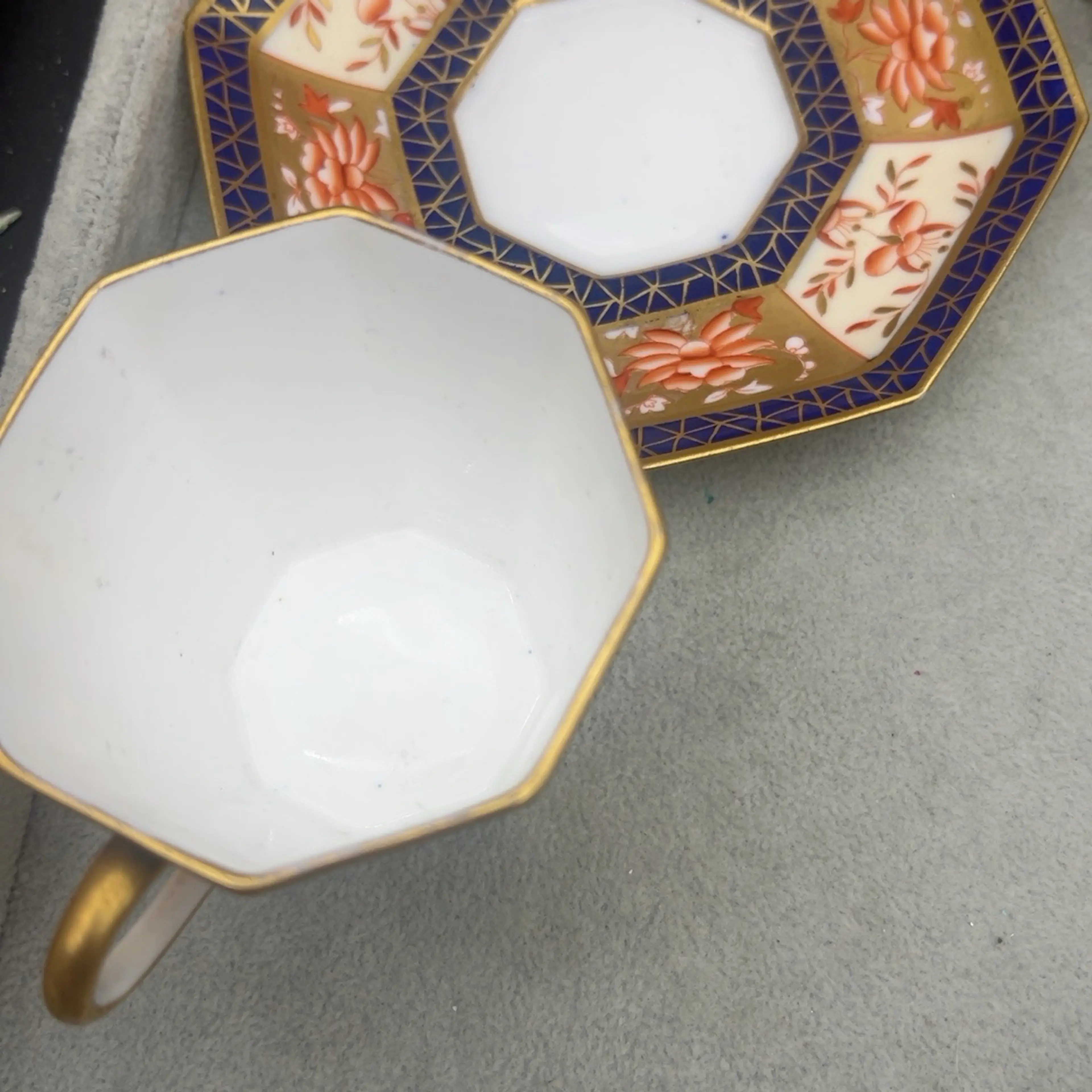 Image 2 of 4
