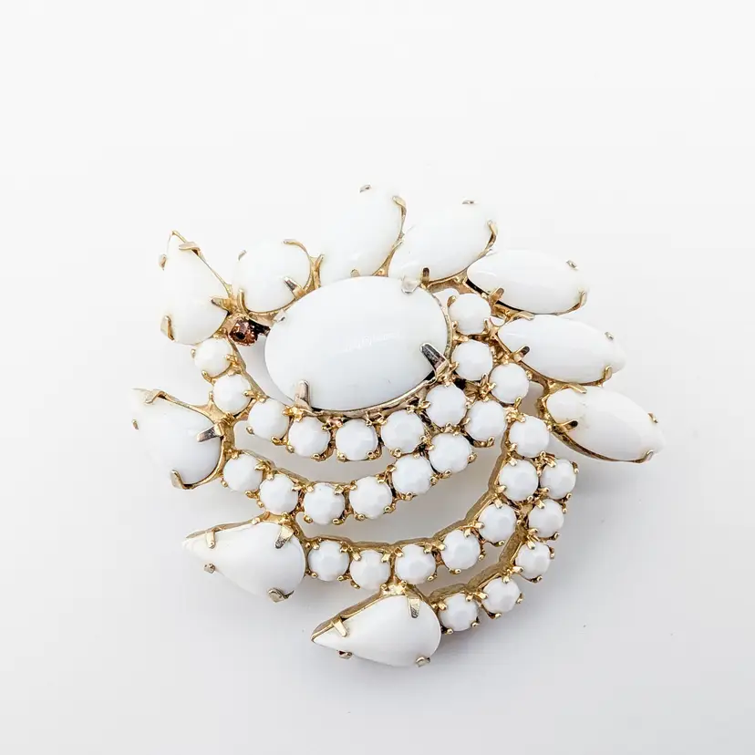 Vintage Mid-Century Milk Glass Swirl Brooch Pin