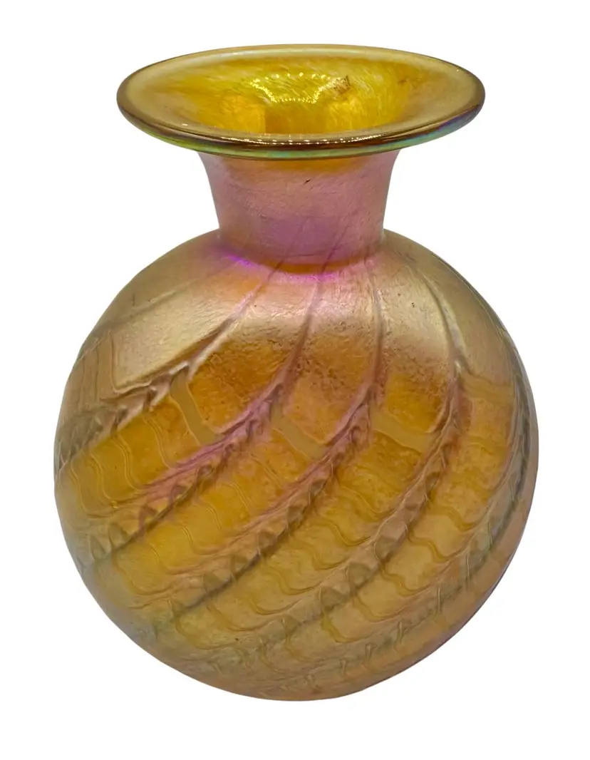 Signed Robert Held Studio Art Glass Vase Pulled Feather Iridescent Round 5.5”