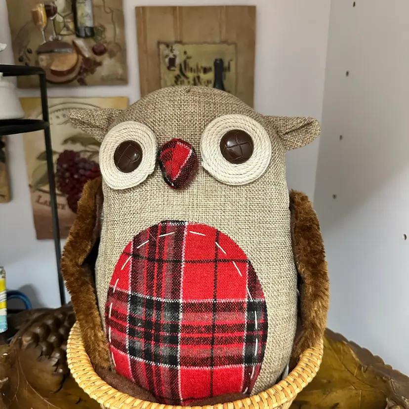 KIRKLAND'S Owl