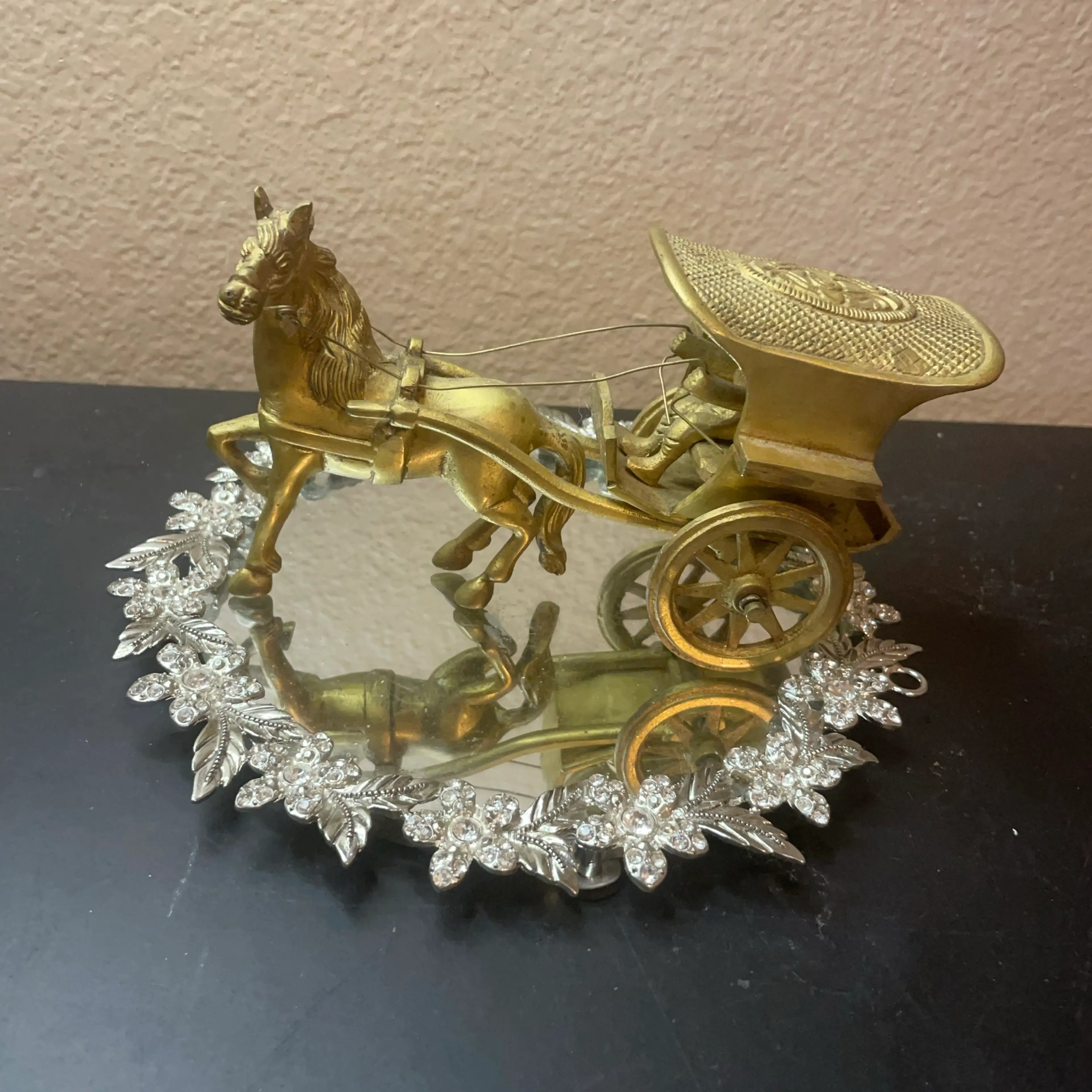 Image 4 of 9