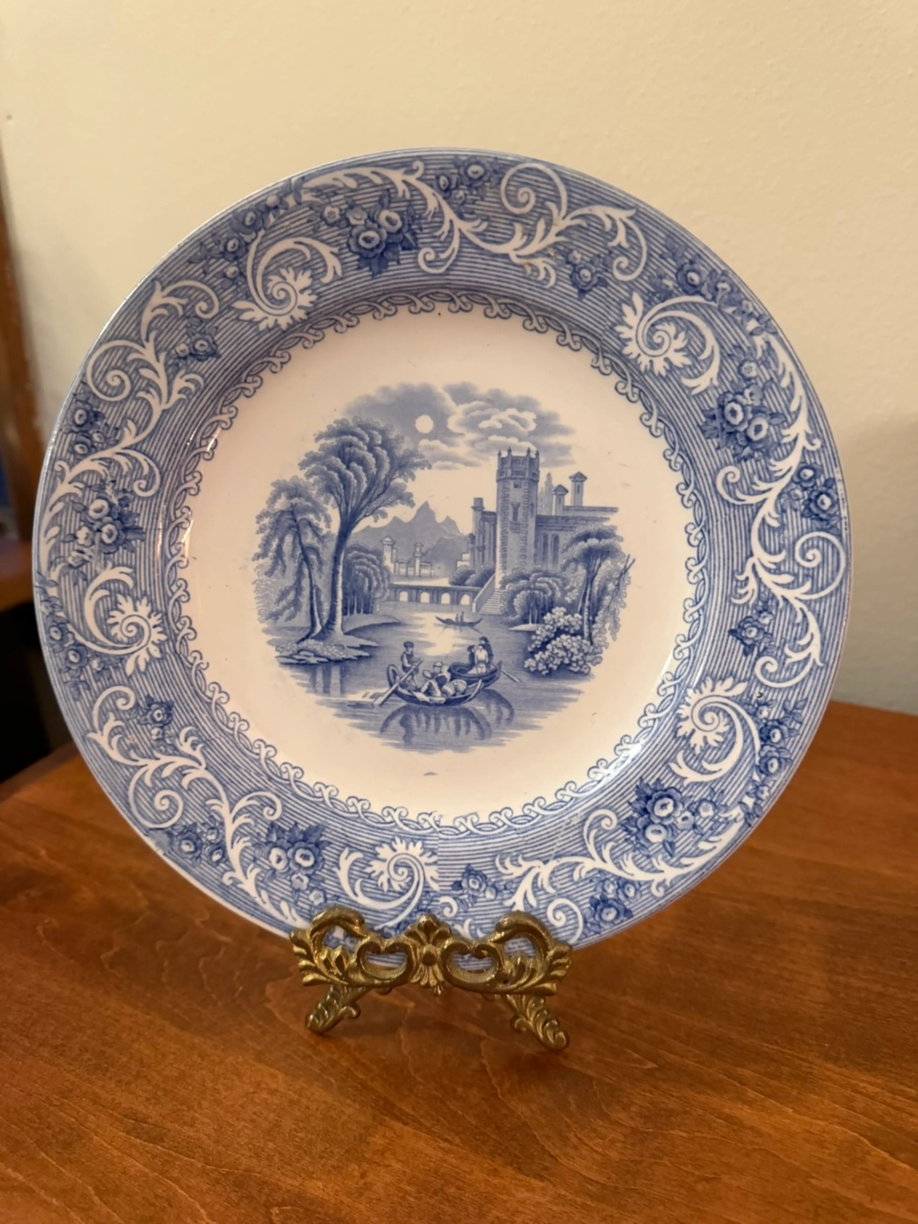 Image 1 of 5