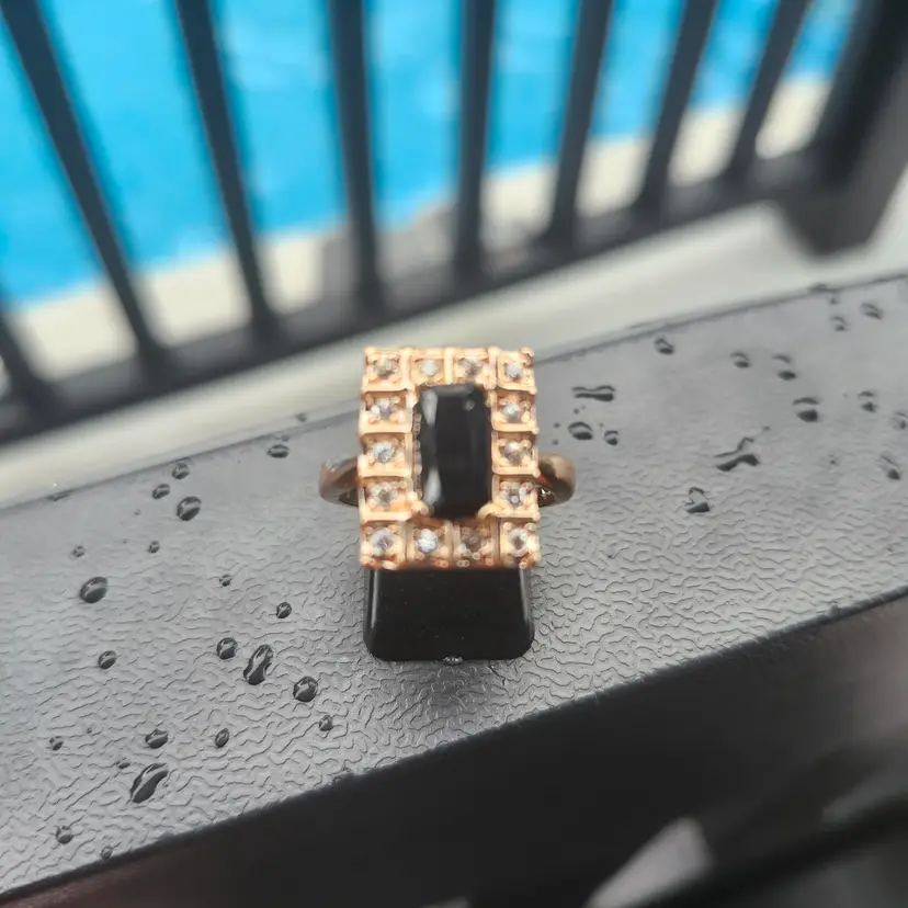 Glam Noir Statement Ring 8 3/4