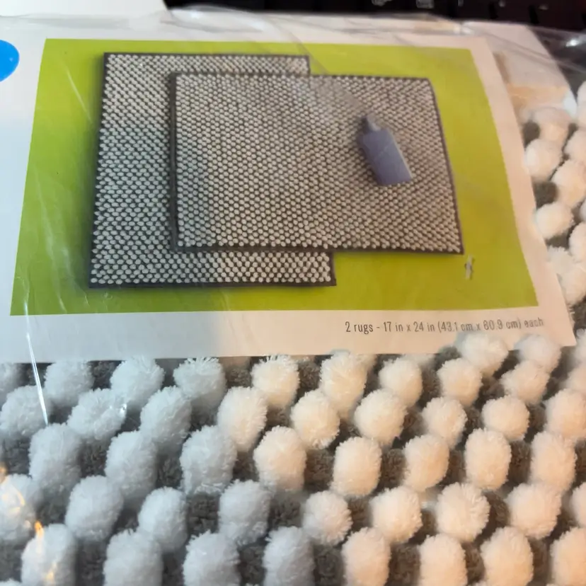 Msrp $15.02 Piece Every Day Chenille Bath Rug Set Two Rugs – 17” X 24”