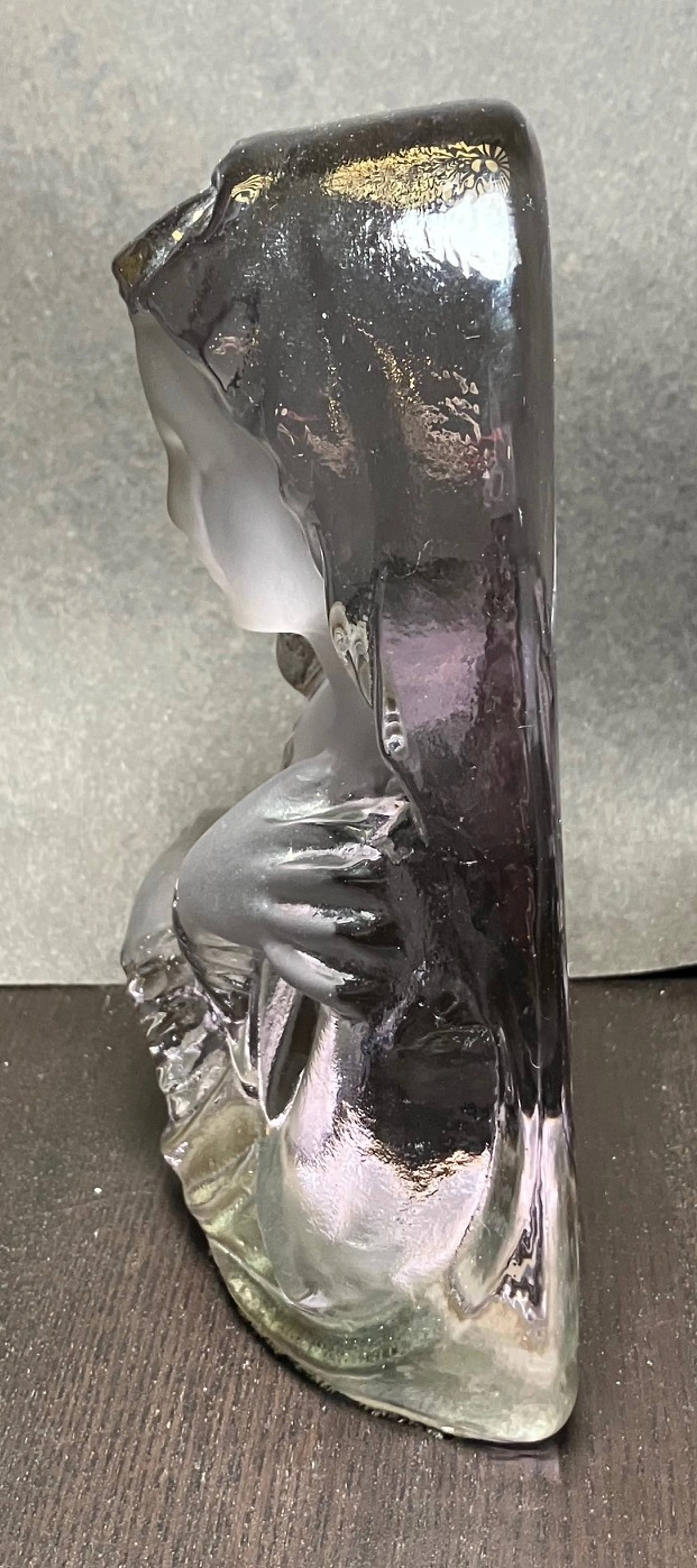 Image 2 of 7