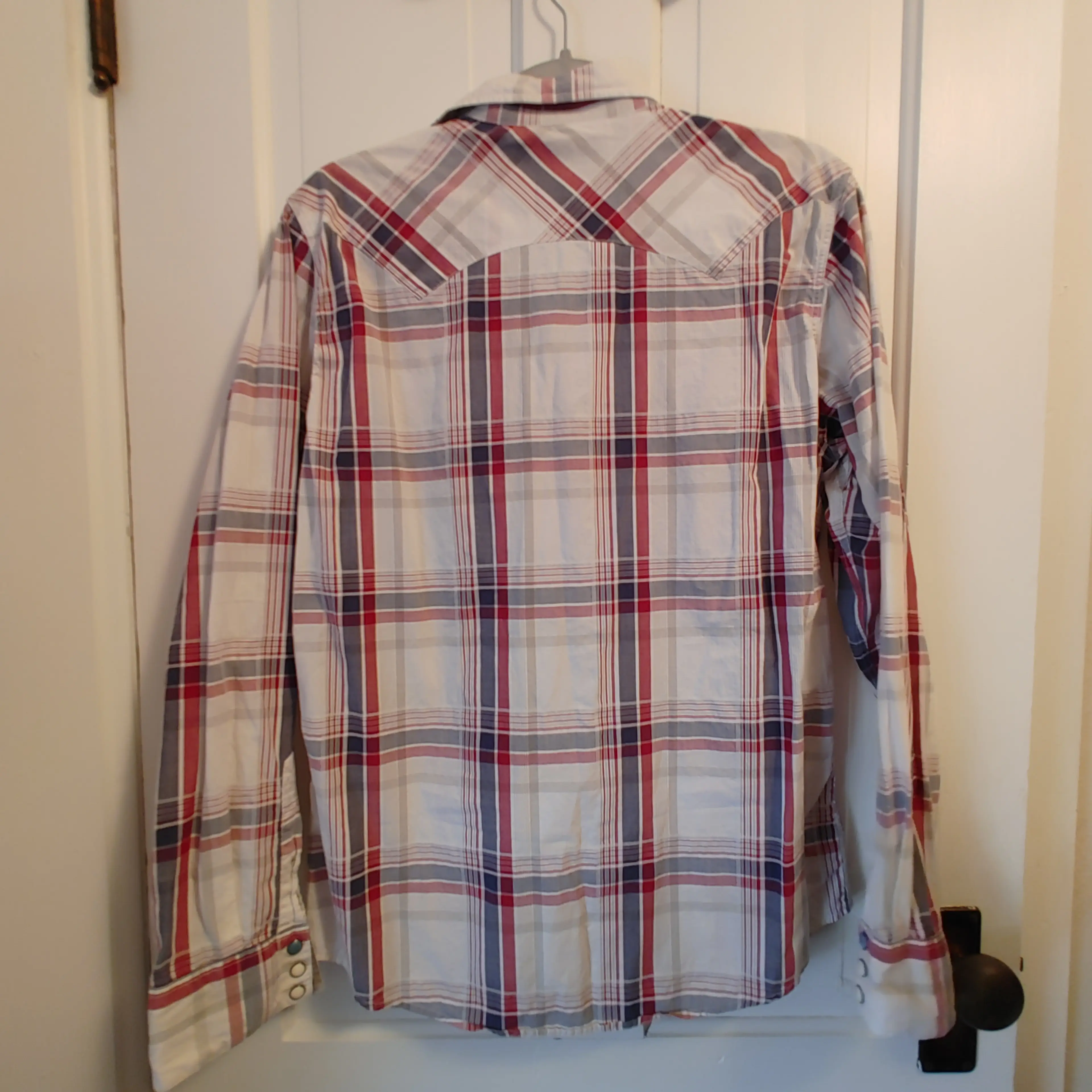 Image 3 of 3