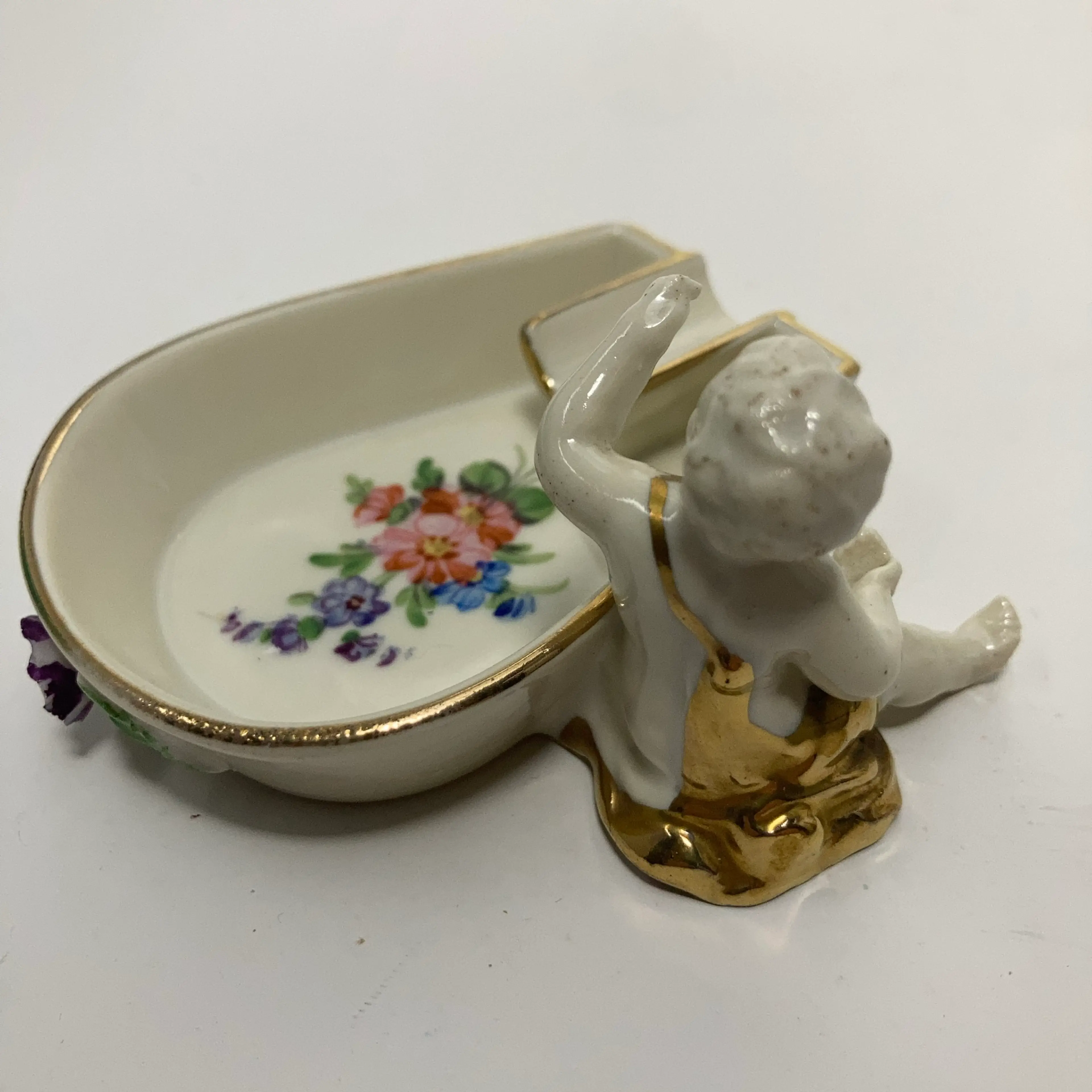Image 3 of 11
