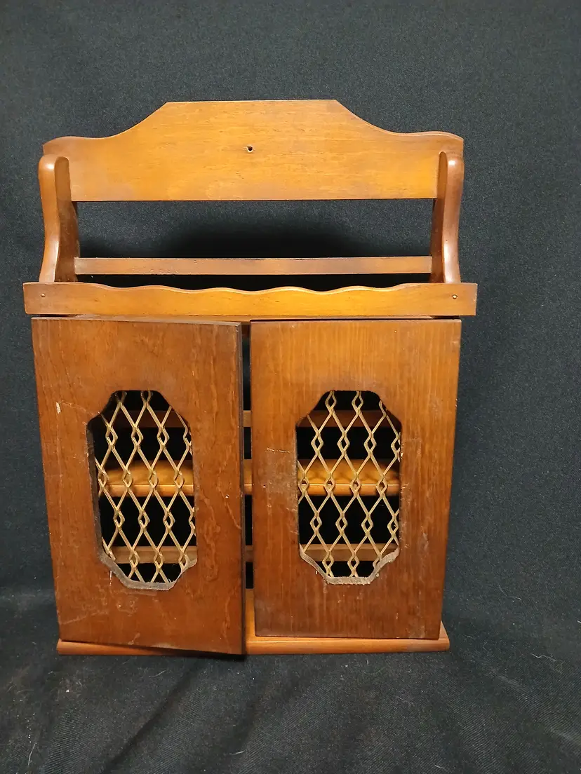 Vintage Wooden Wall Trinket Shelf