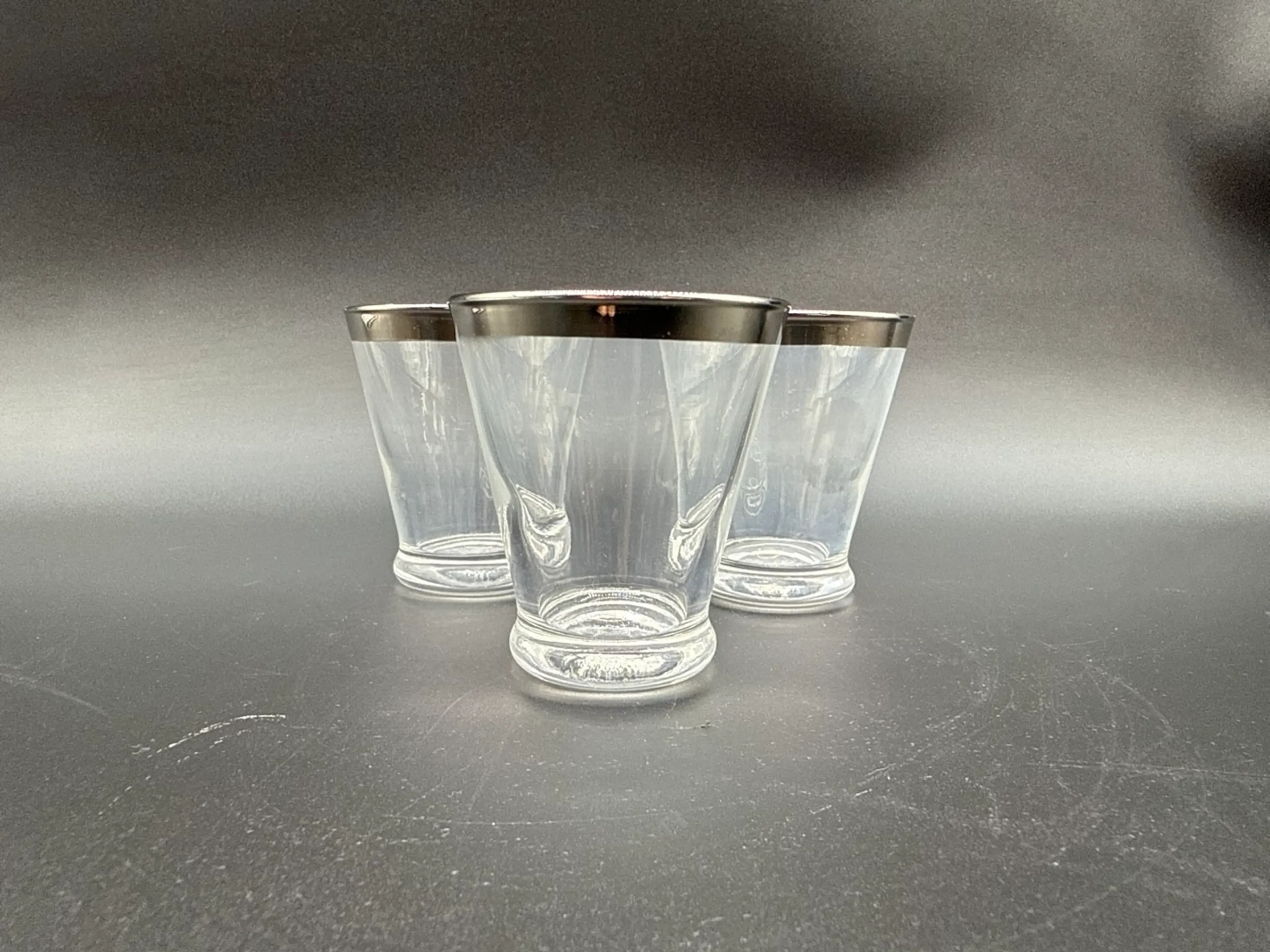 Image 4 of 8