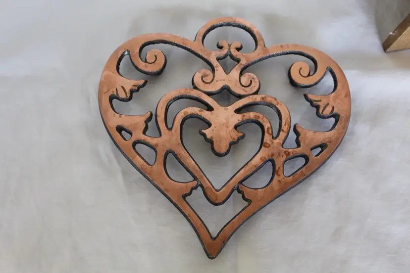 Pampered Chef Heart Trivet Copper 7"x7" Round Up From The Heart 2007 (#1010)
