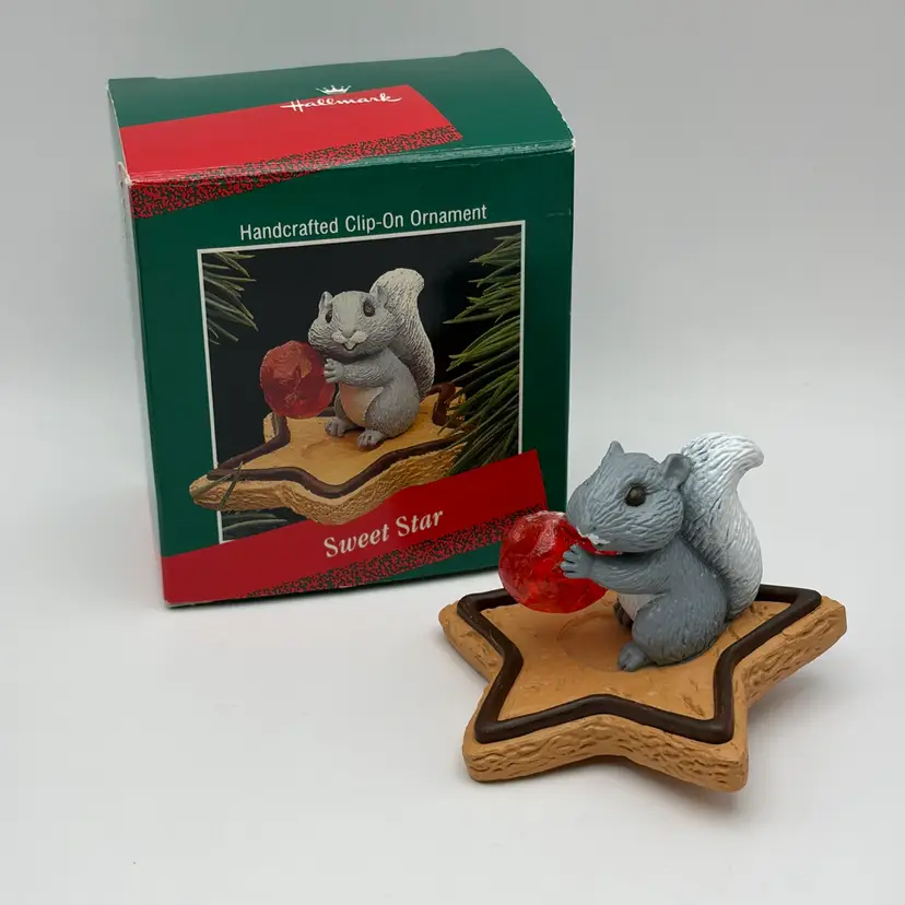 Hallmark Handcrafted Clip-on Ornament 1988 “Sweet Star” Squirrel On Cookie Boxed