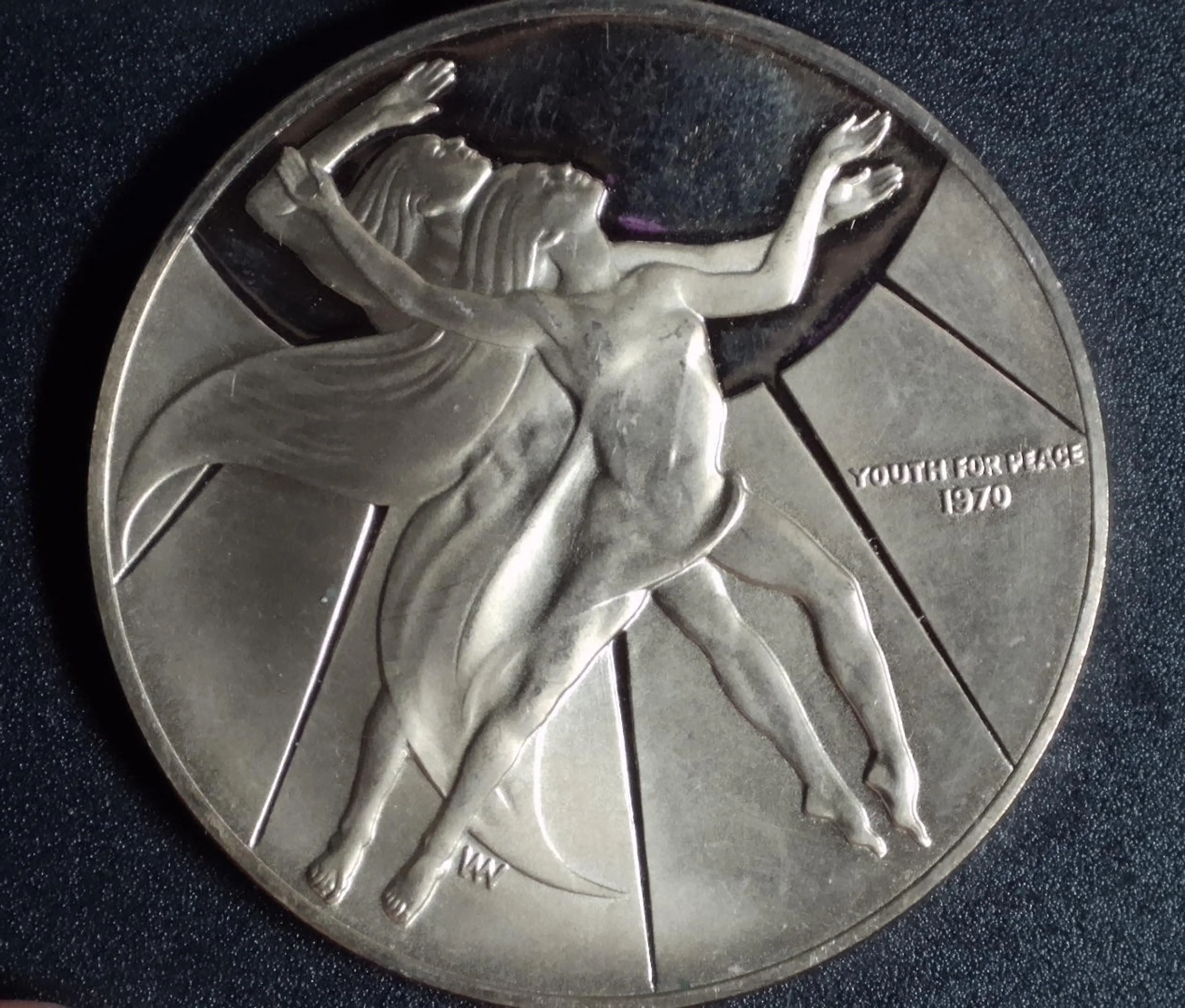 Image 3 of 6
