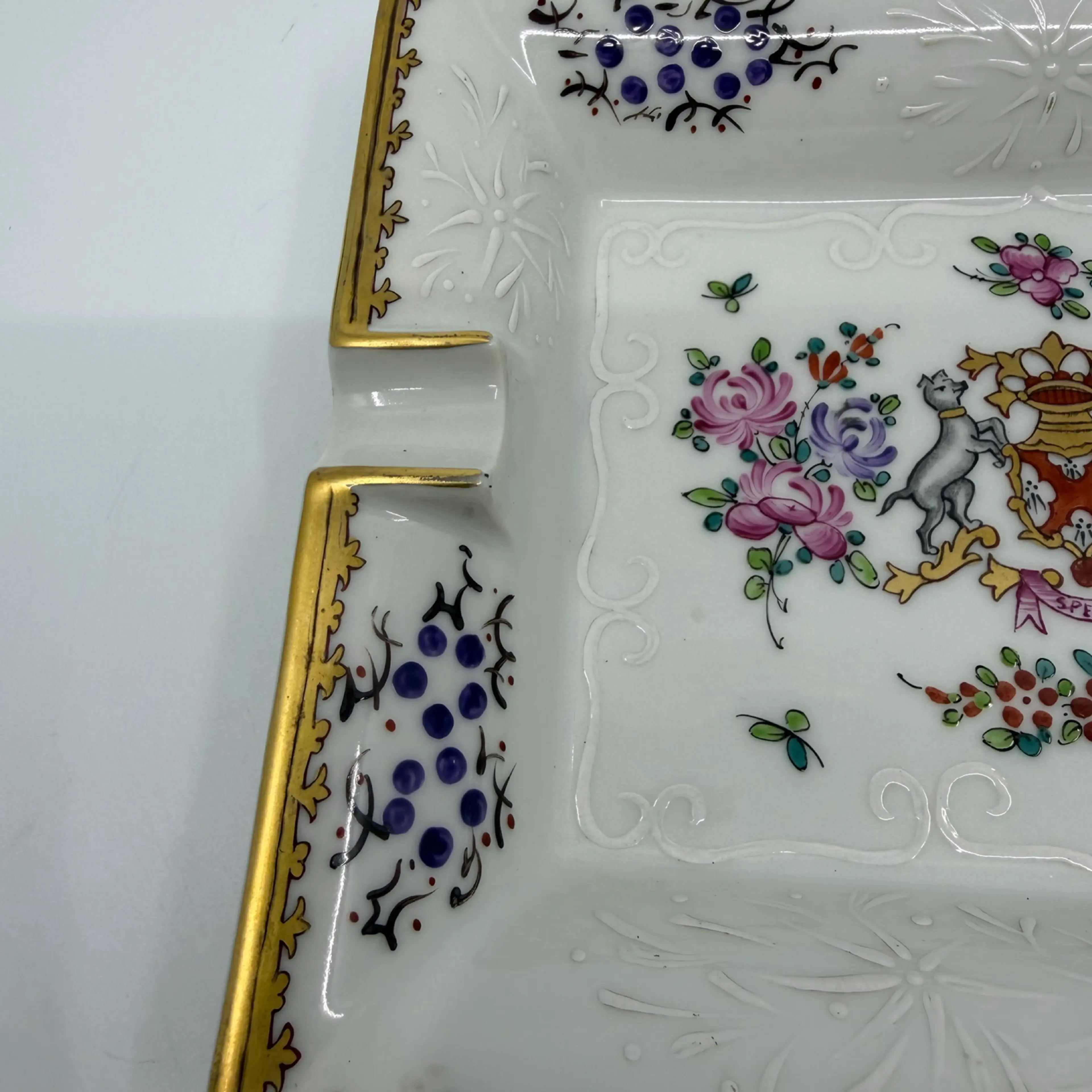 Image 4 of 8