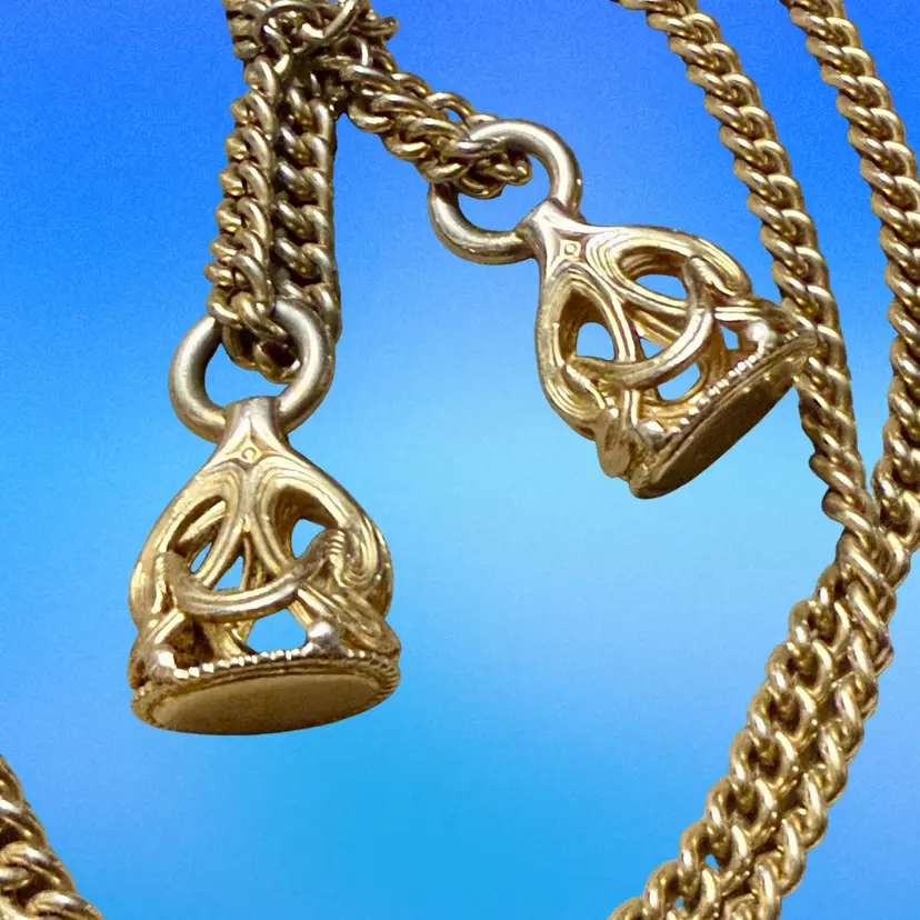 Vintage Lariat Tassel Chain Fob Goldtone
Necklace & Bracelet Set (1950s)