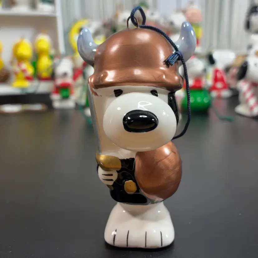 #09 - Vintage Japan Peanuts Ornament Snoopy