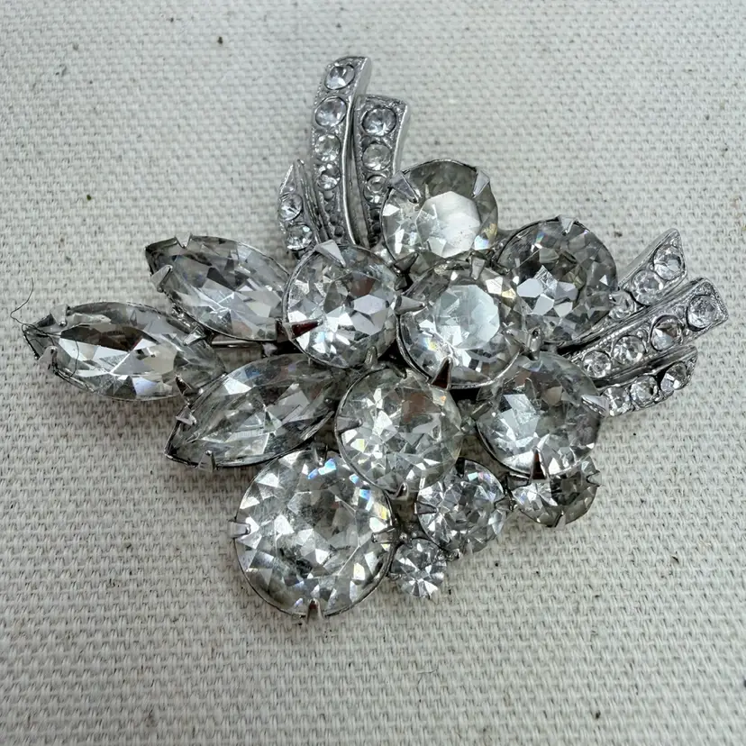 Clear Crystal Rhinestone Floral Cluster Brooch