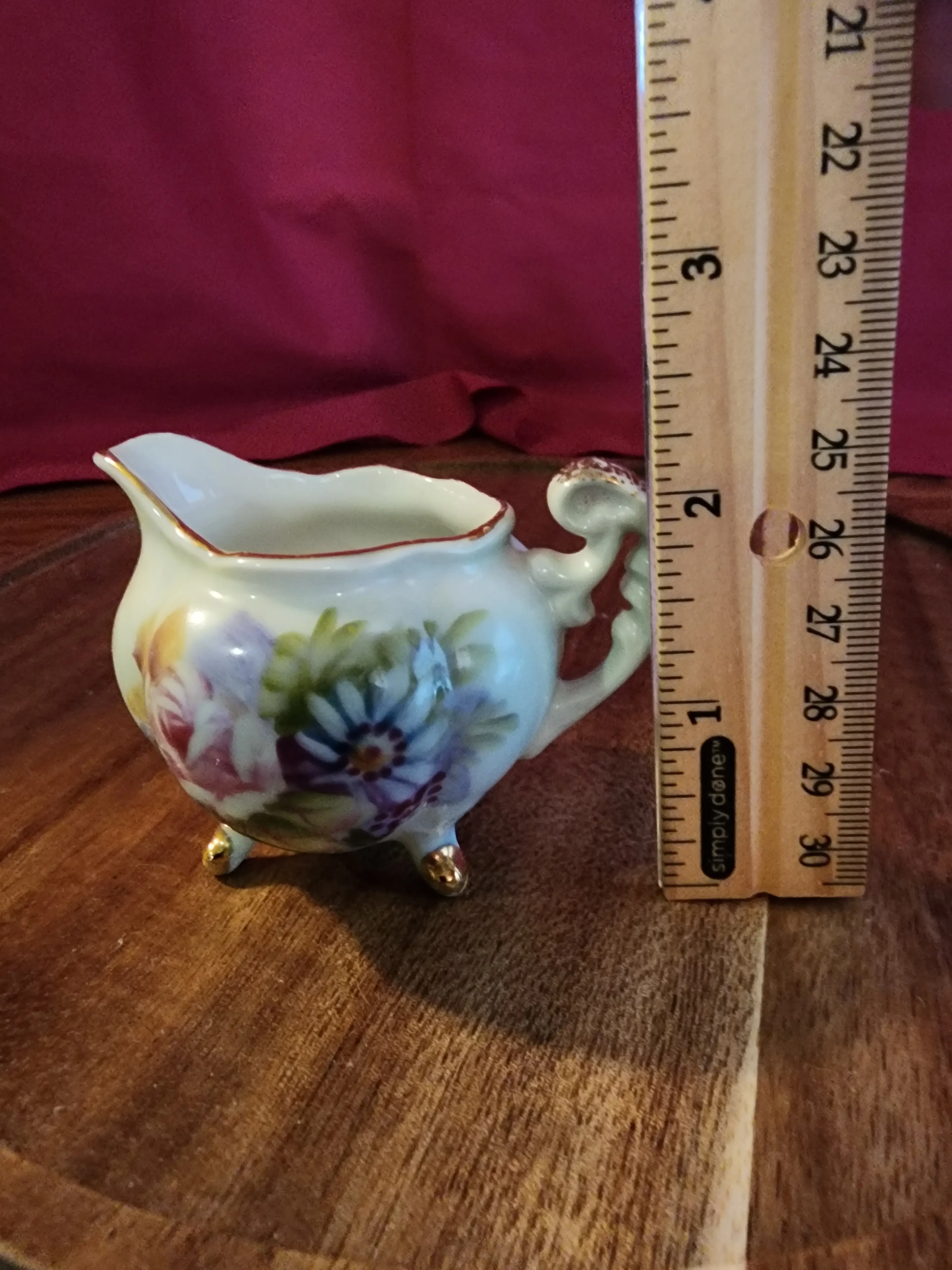Image 2 of 8