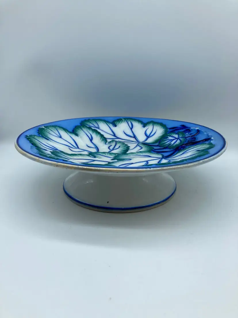 Blue & White English Pearlware Pottery Ceramic Pedestal Plate
