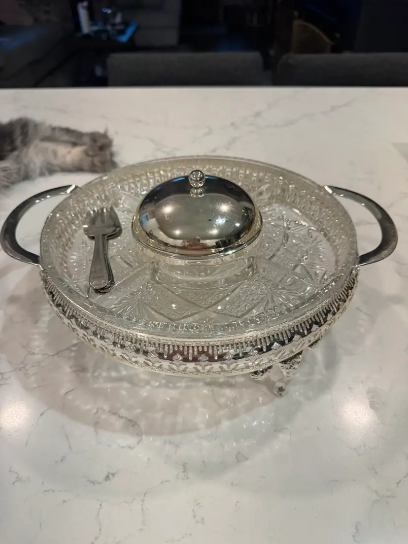 Beautiful Silver Plate And Glass Hors D’oeuvre Tray. 5 Compartments, Four Forks. Stand And Cover For Dip Section