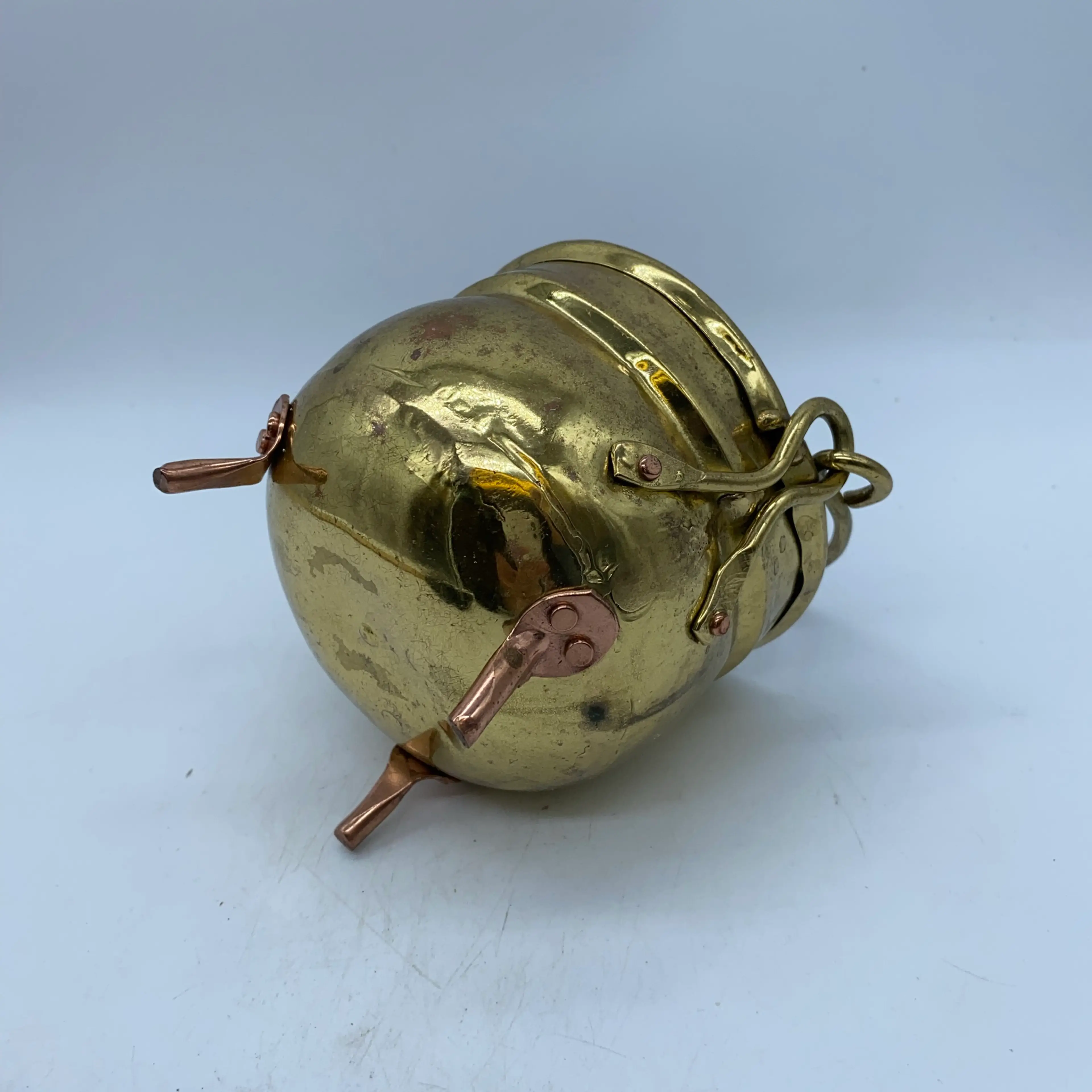 Image 4 of 6