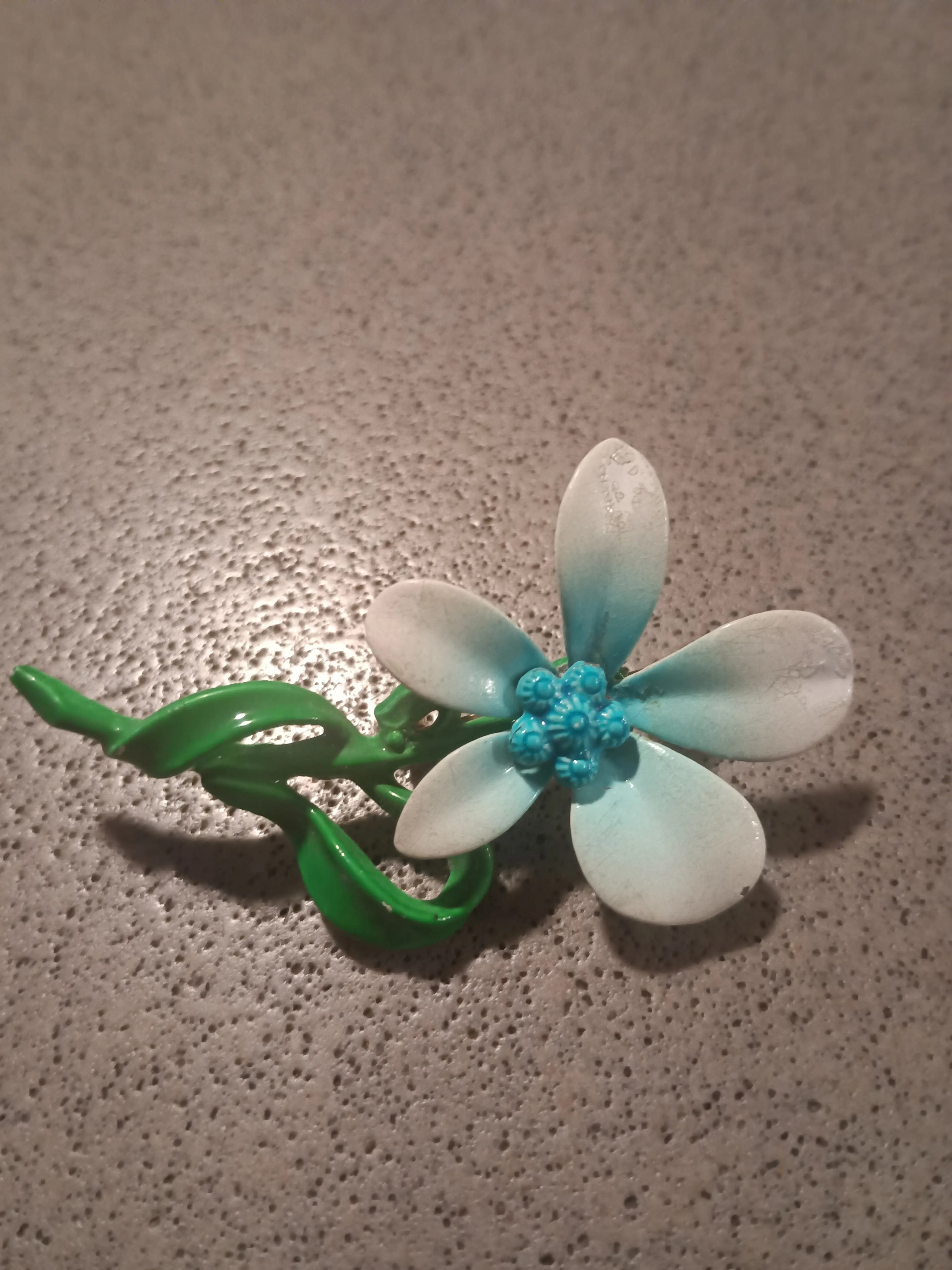 Image 5 of 6