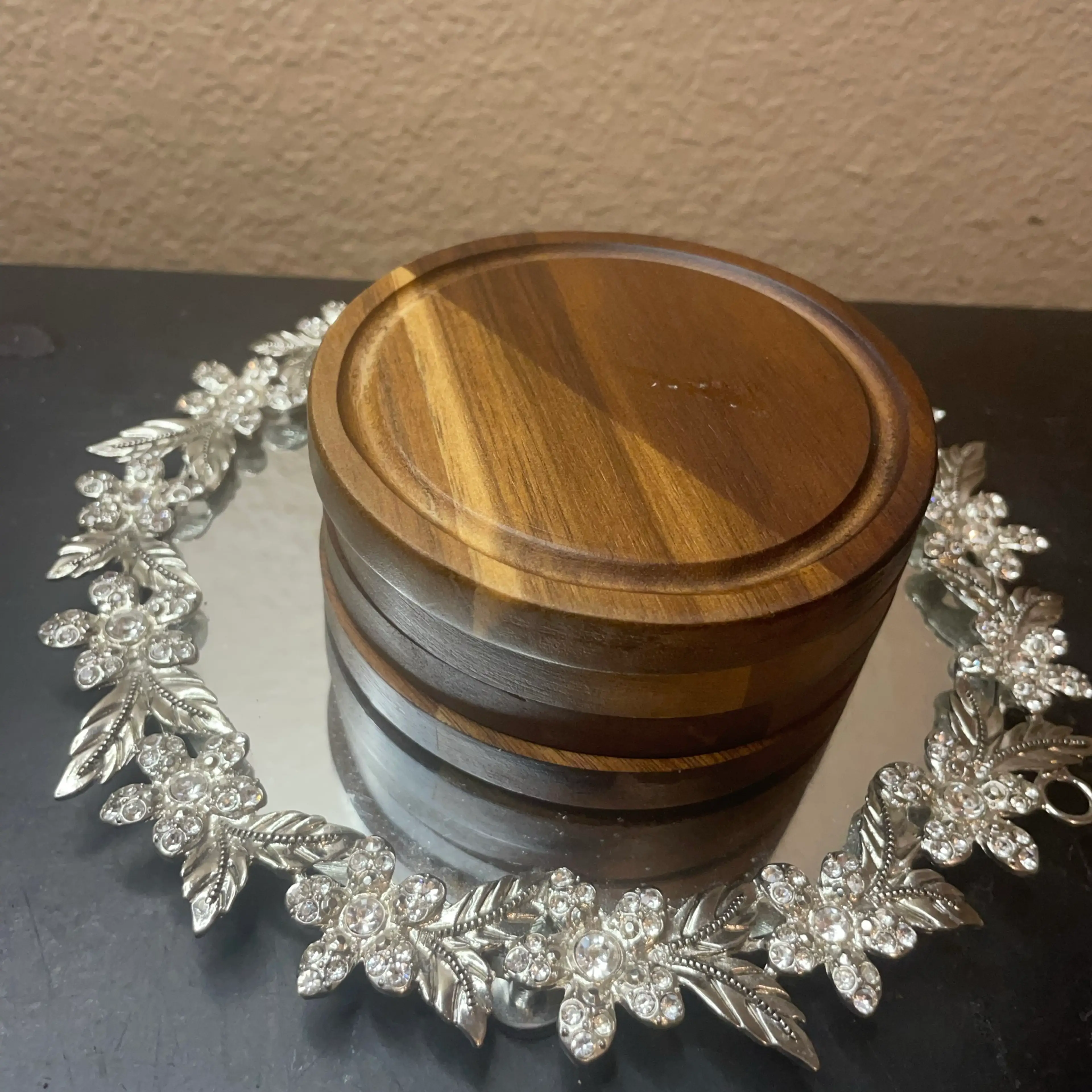 Image 4 of 5