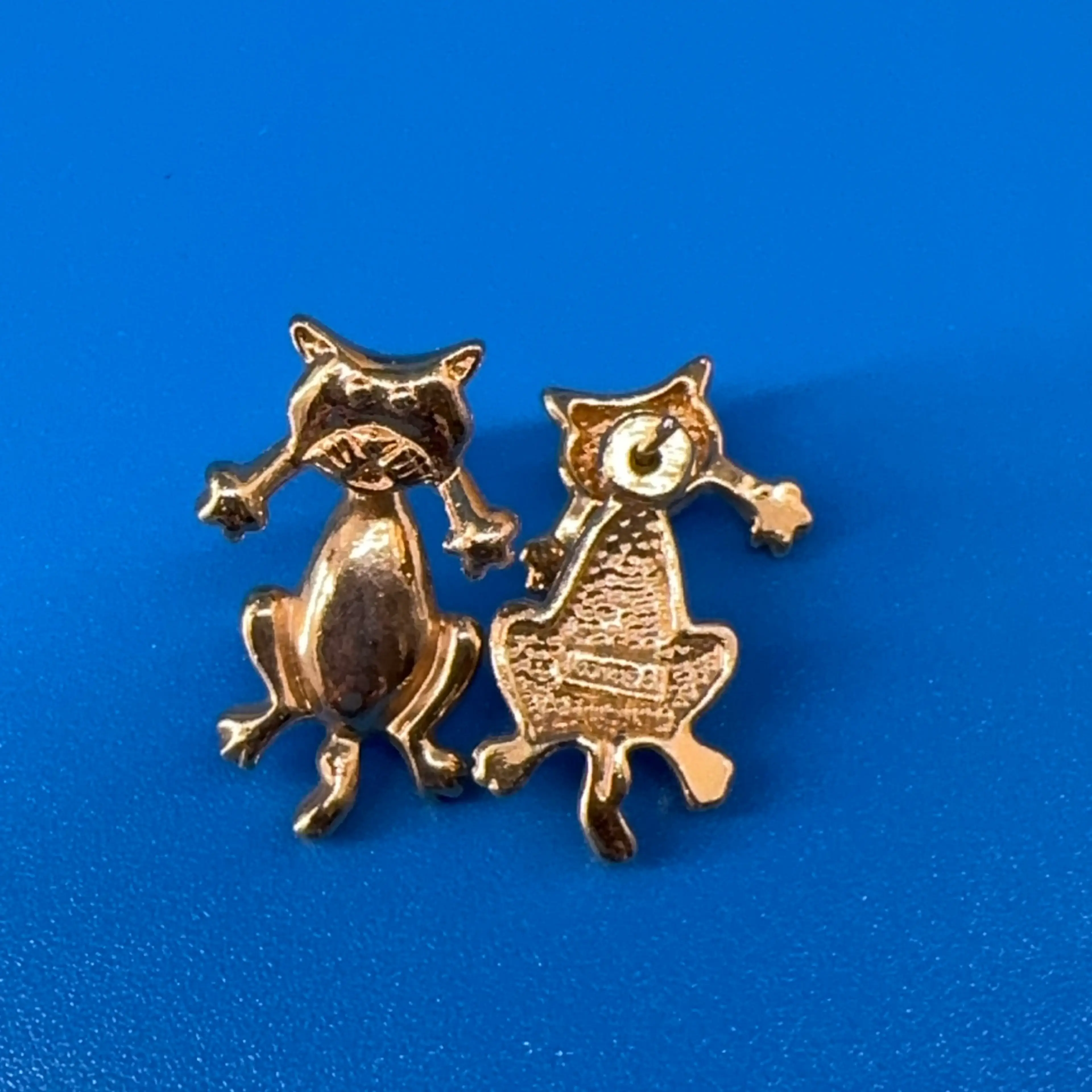 Image 2 of 2