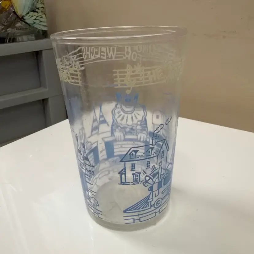 Vintage 1953 Welch’s Train Scene Glass