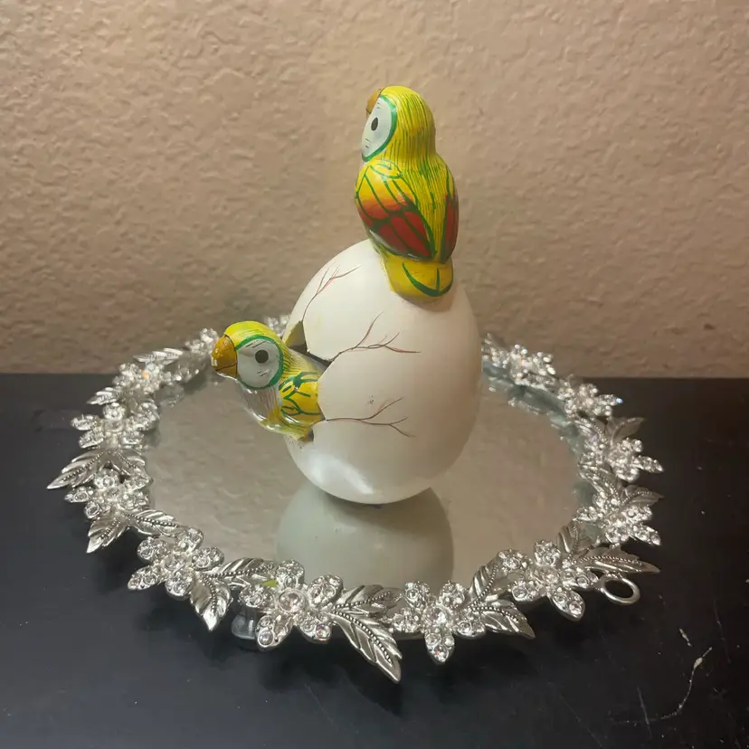 Gorgeous Signed Louis Perez Mexico Folk Art Hatching Parrots Figurine
