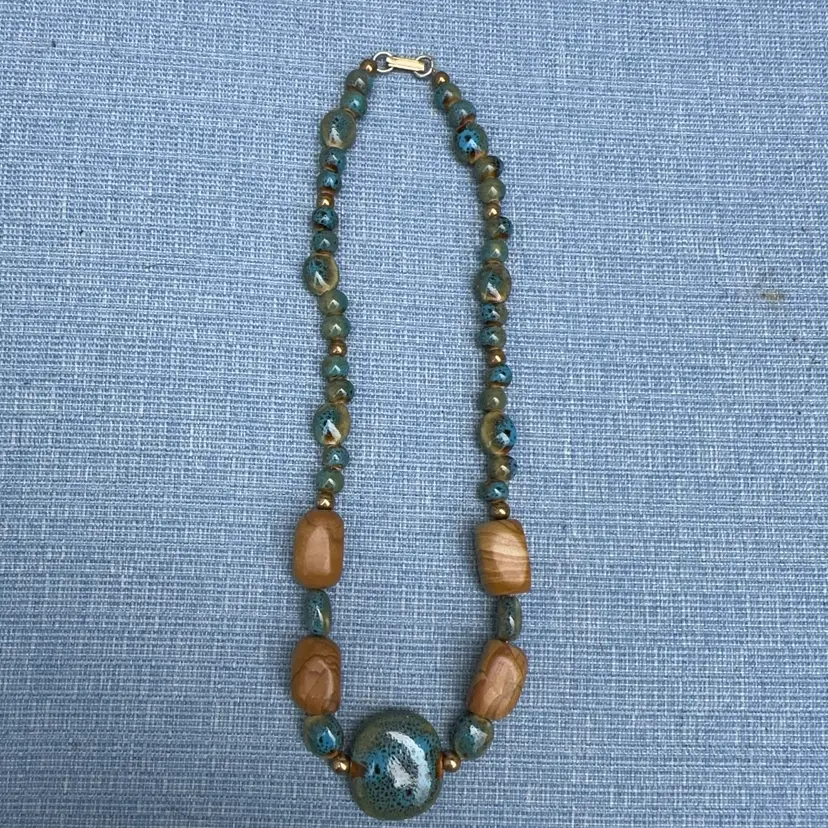 Ceramic 20” Wood Look Necklace