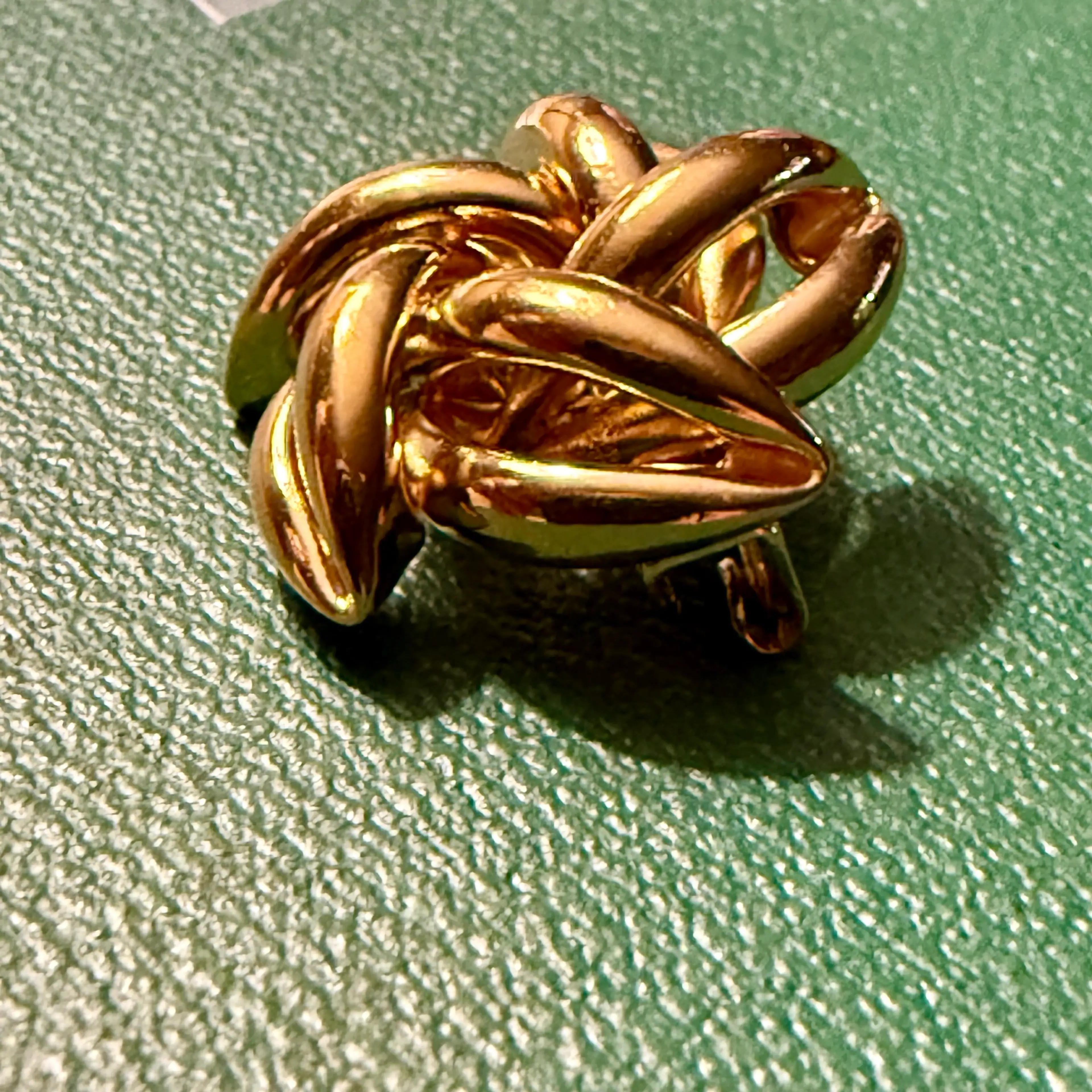 Image 2 of 4